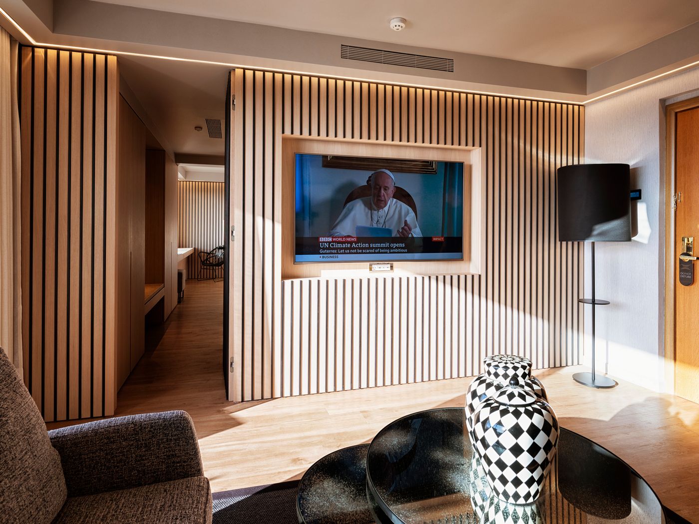 Divani-Caravel-Room-30