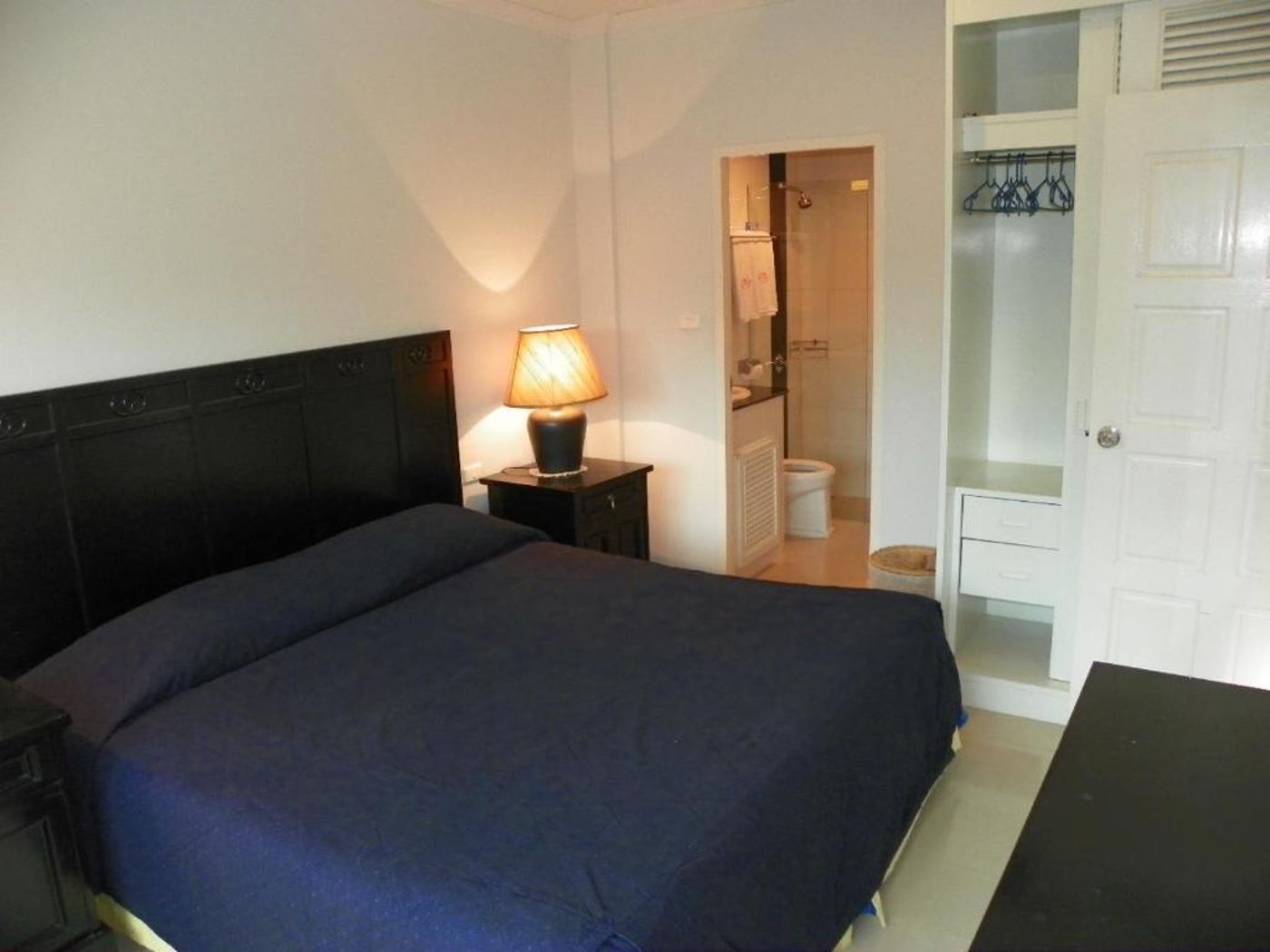 Orchid-Kathu-Heights-Room-11