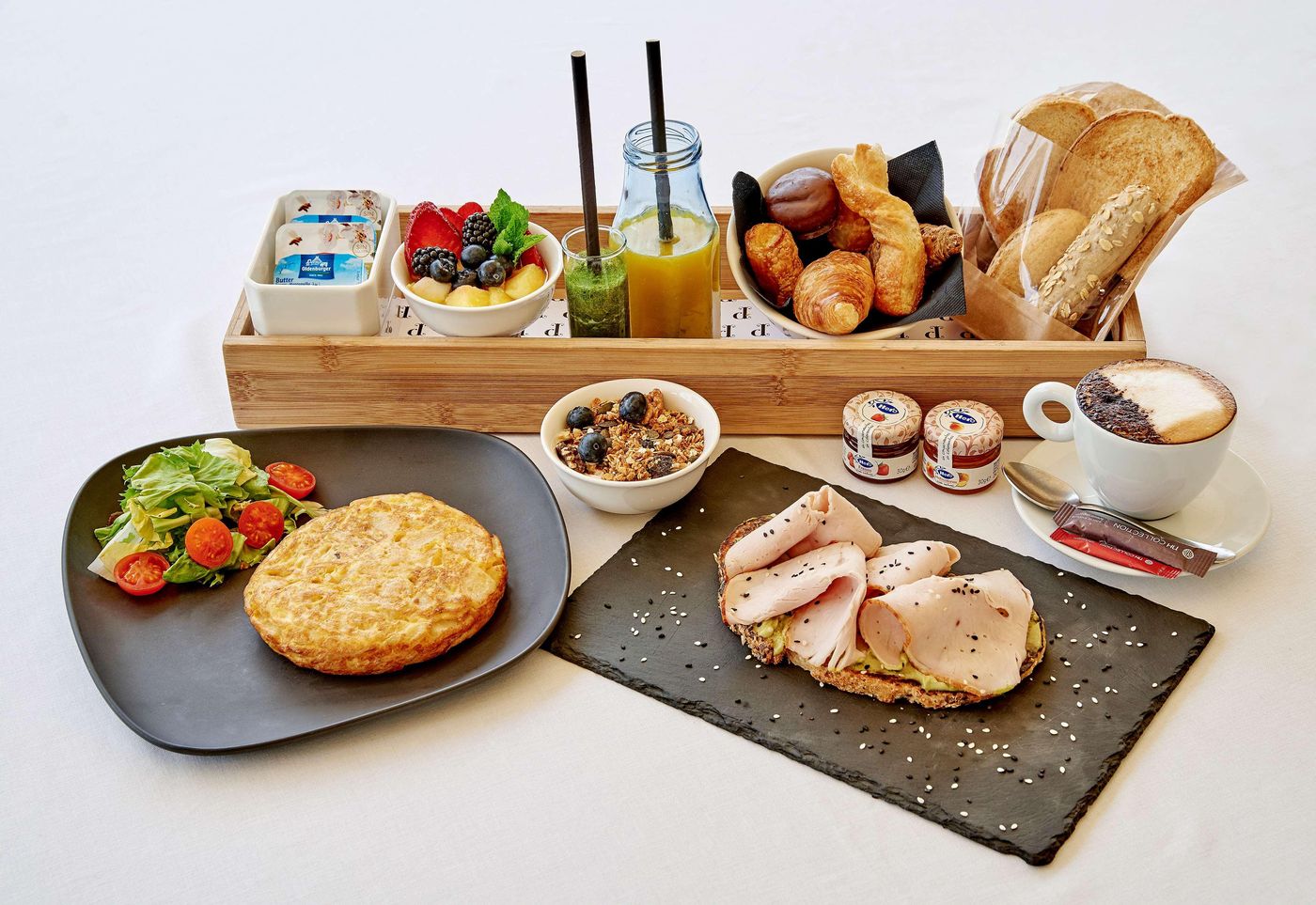 NH-Collection-Madrid-Gran-Via-Restaurant-44