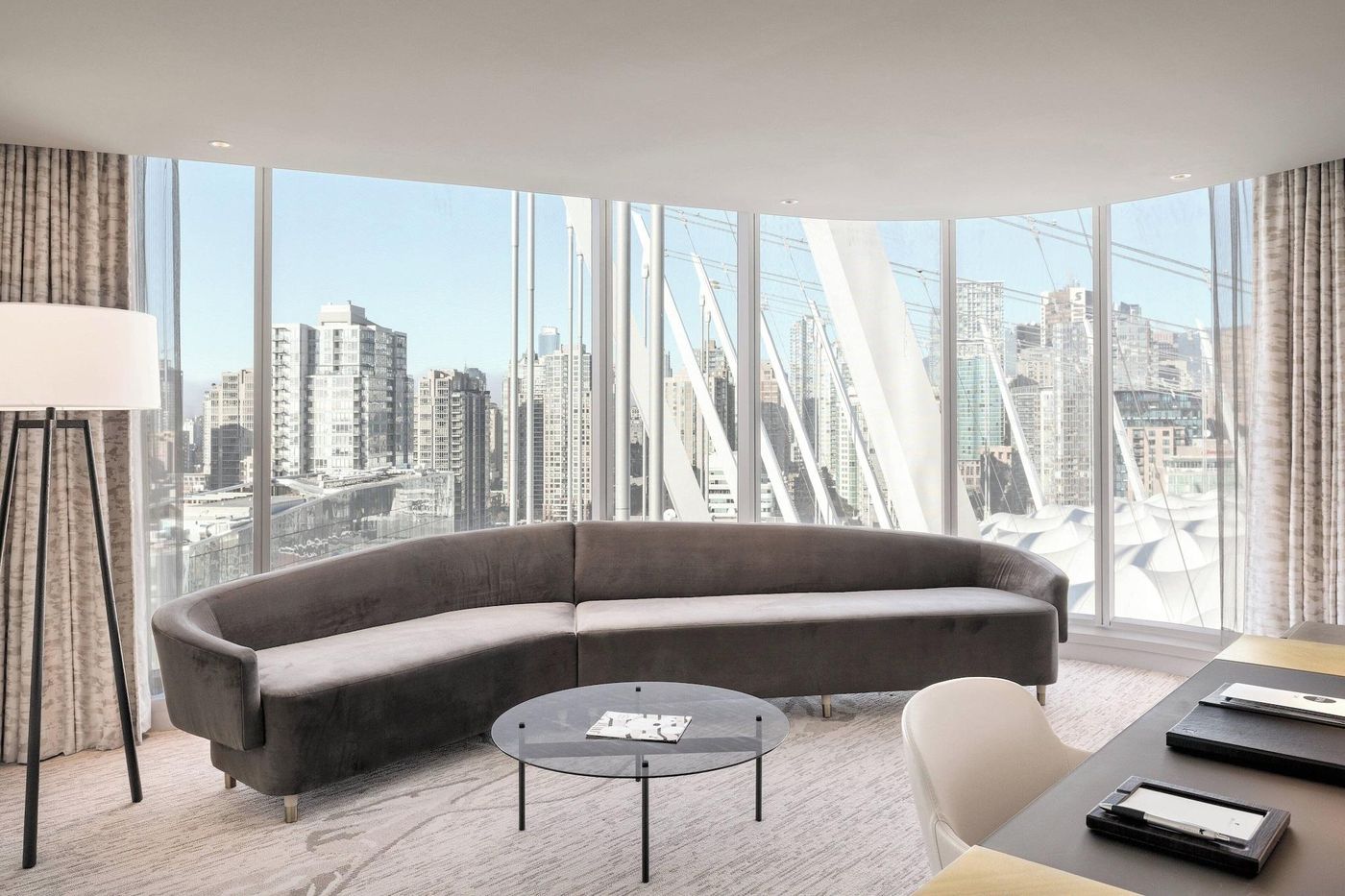 JW-Marriott-parq-Vancouver-Room-22