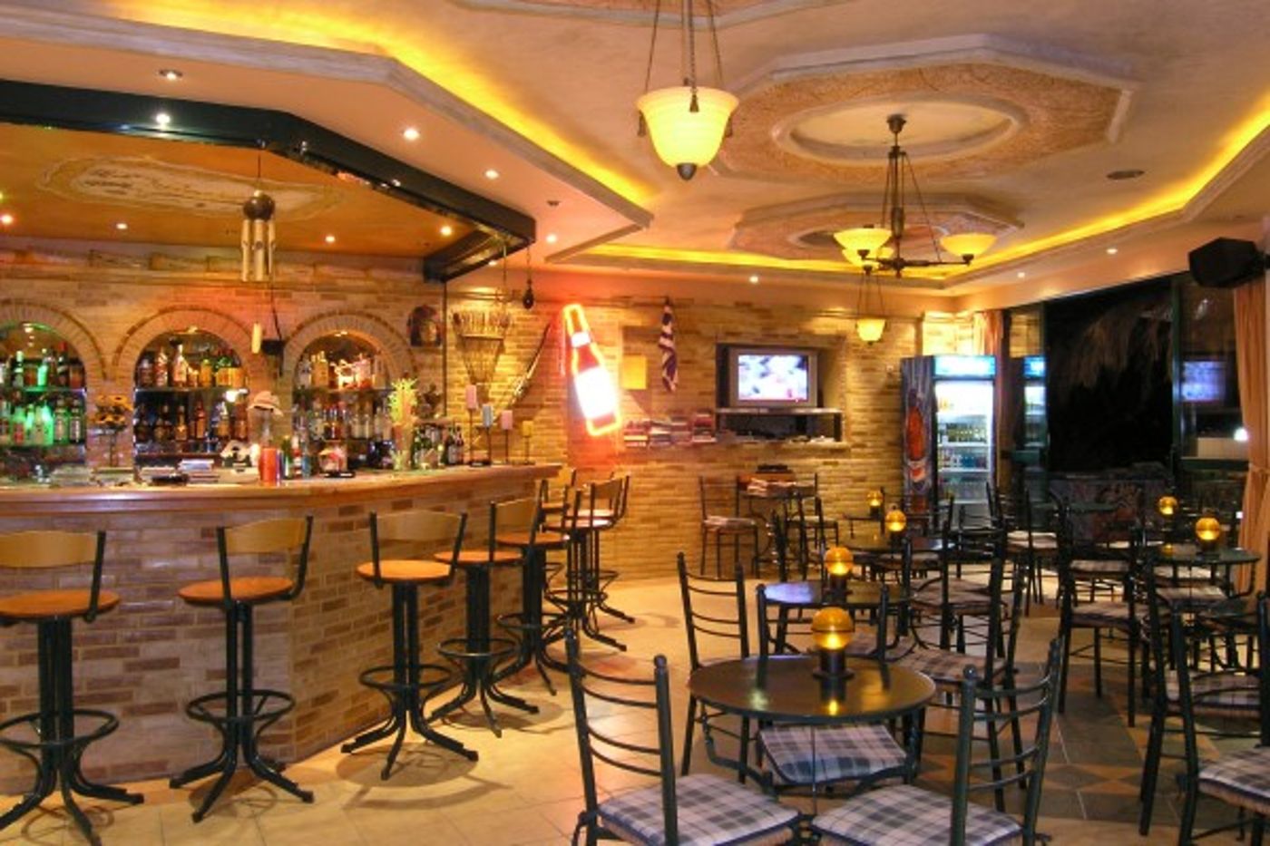 Sunflower Apartments Studios