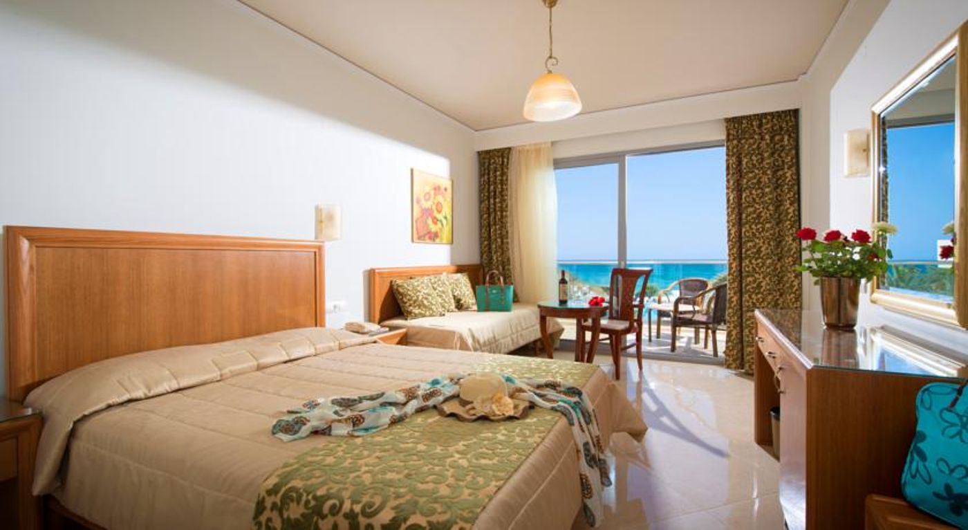 Ariadne Beach Stalis