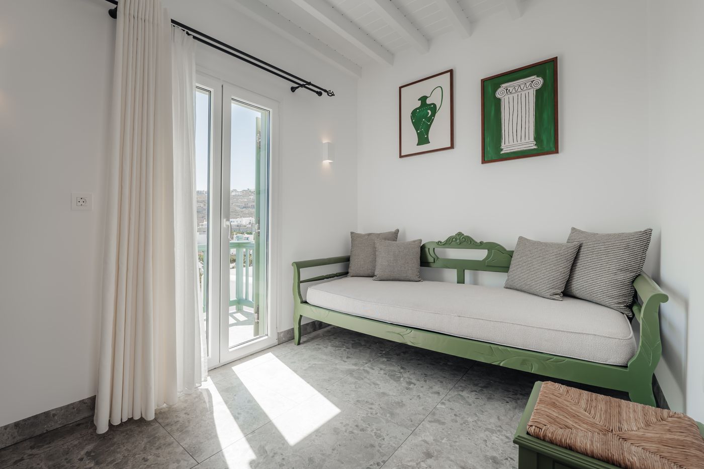 Pelican-Bay---Art-Hotel-Room-27