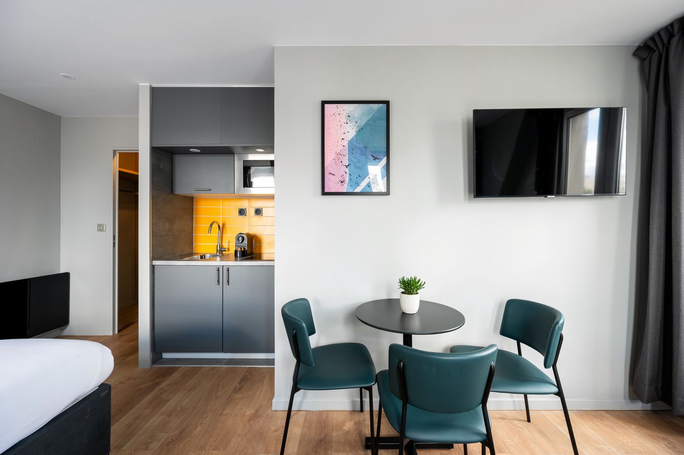 Staycity-Aparthotels-Gare-de-lEst-General-view-29