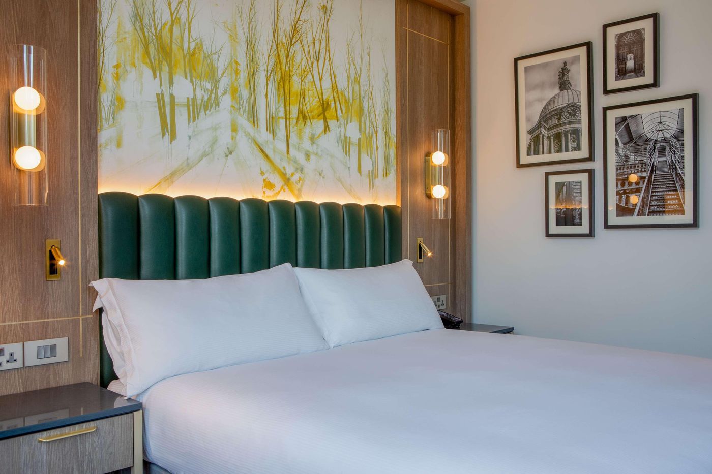 Hilton-Dublin-Kilmainham-Room-23