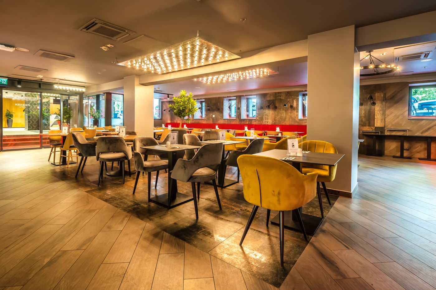 Up-Hotel-Budapest-Restaurant-15