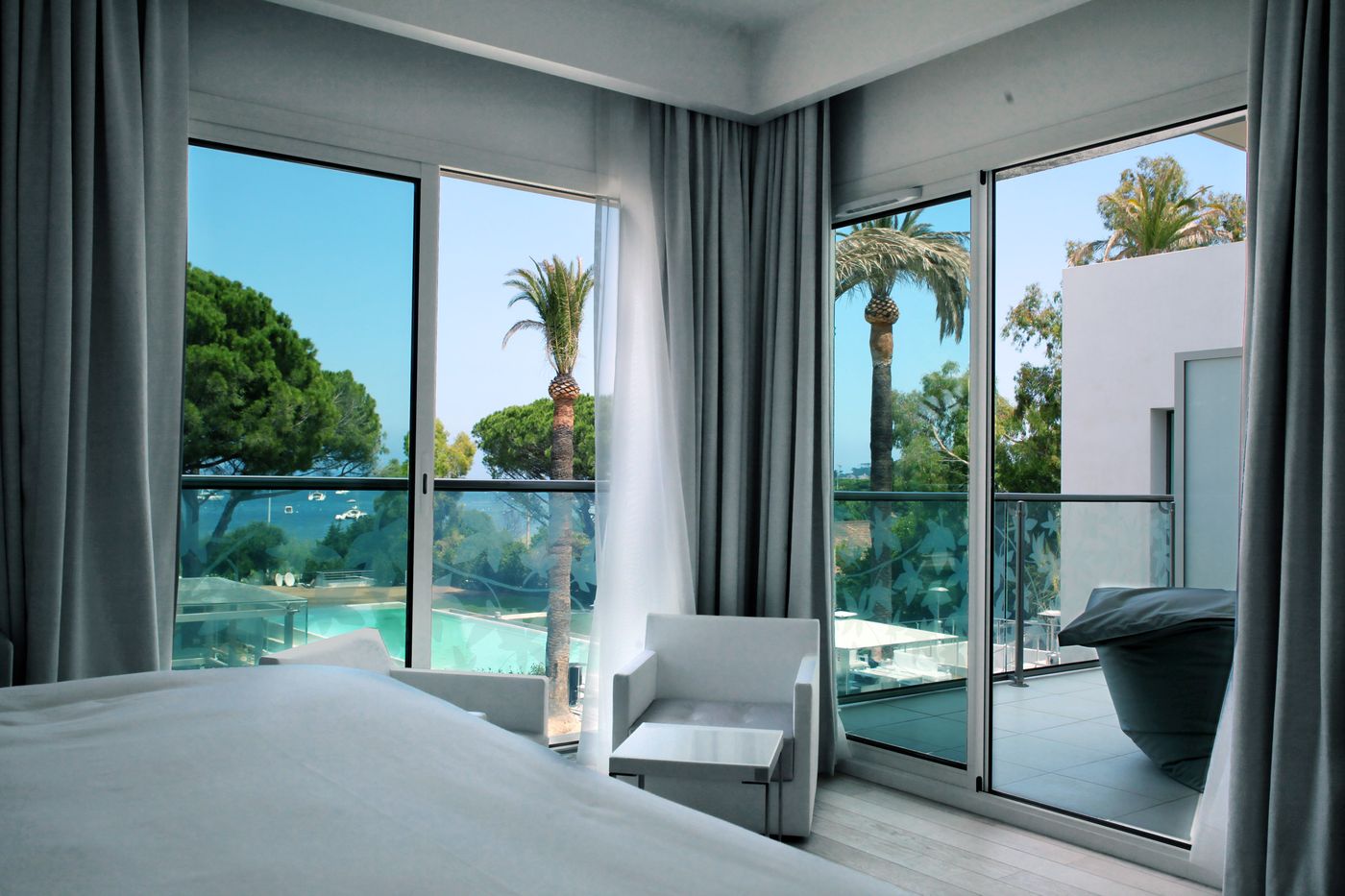 Kube-Hotel-St-Tropez-Room-94