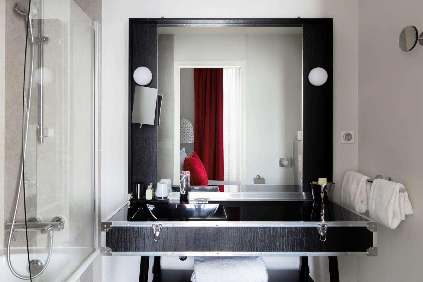 Le 123 Sebastopol Astotel - France - PARIS - Room - 5