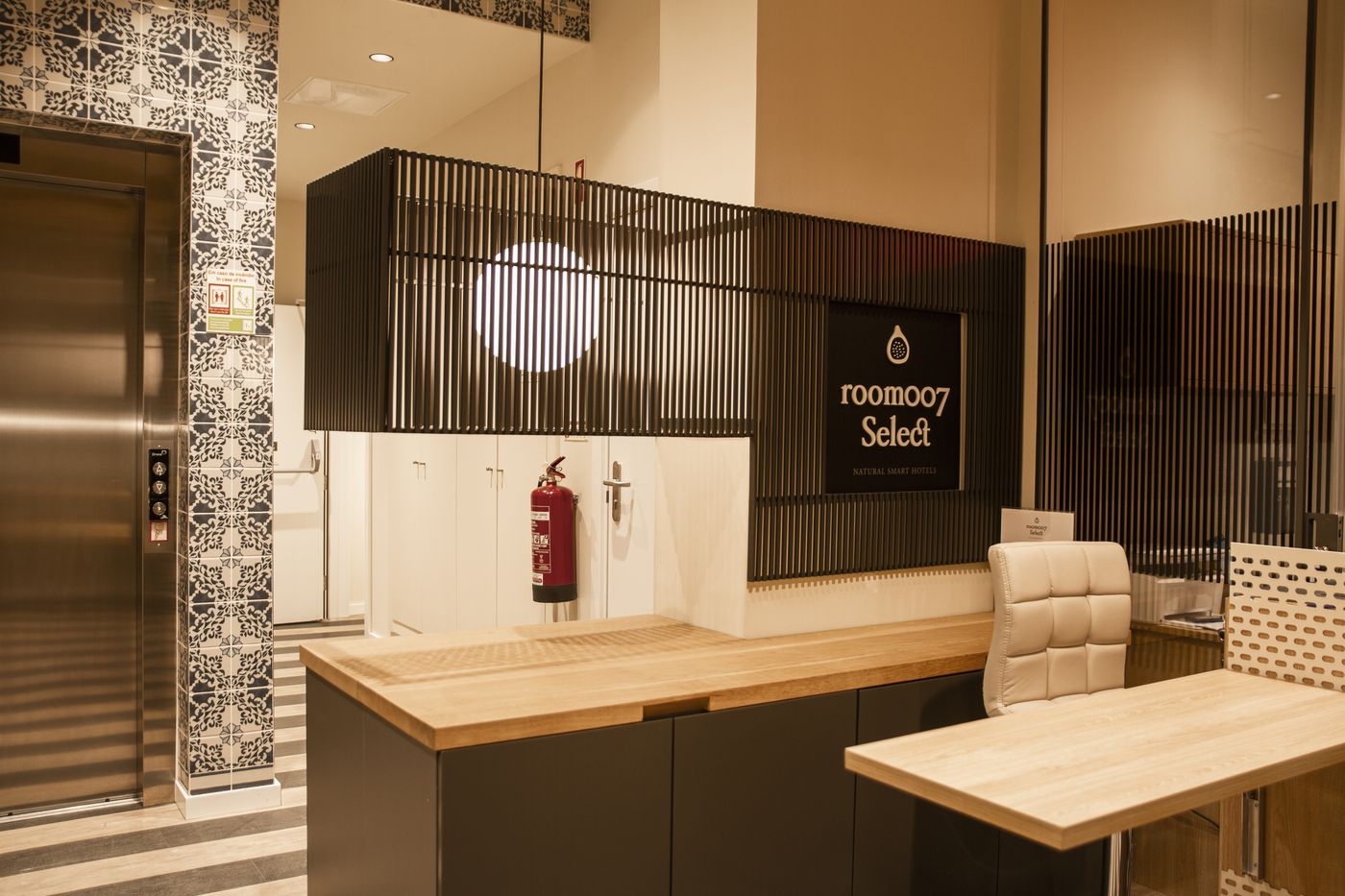 Room Select Liberdade-Portugal-Lisbon-Lobby-8