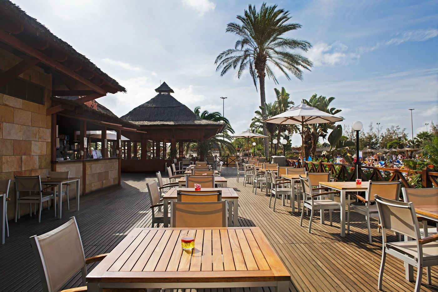 Elba-Carlota-Beach-Hotel-Bar-17