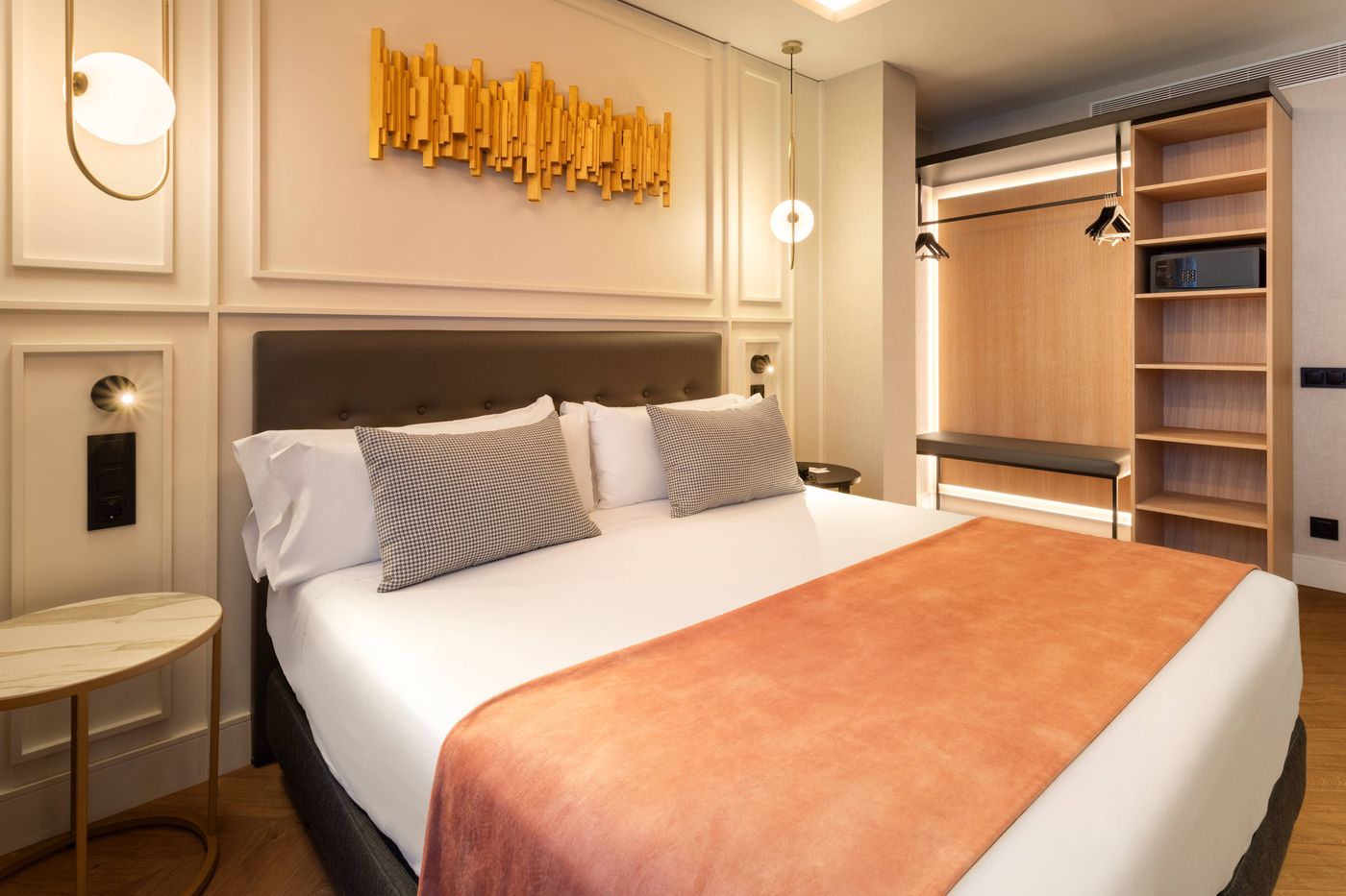 Catalonia-Goya-Room-10