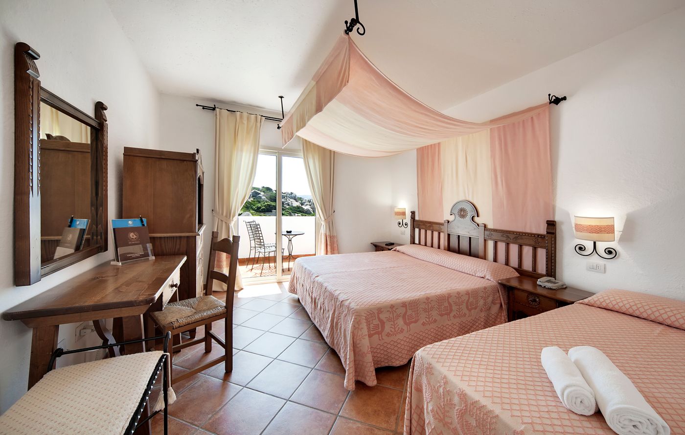 Colonna-Grand-Hotel-Capo-Testa-Room-19