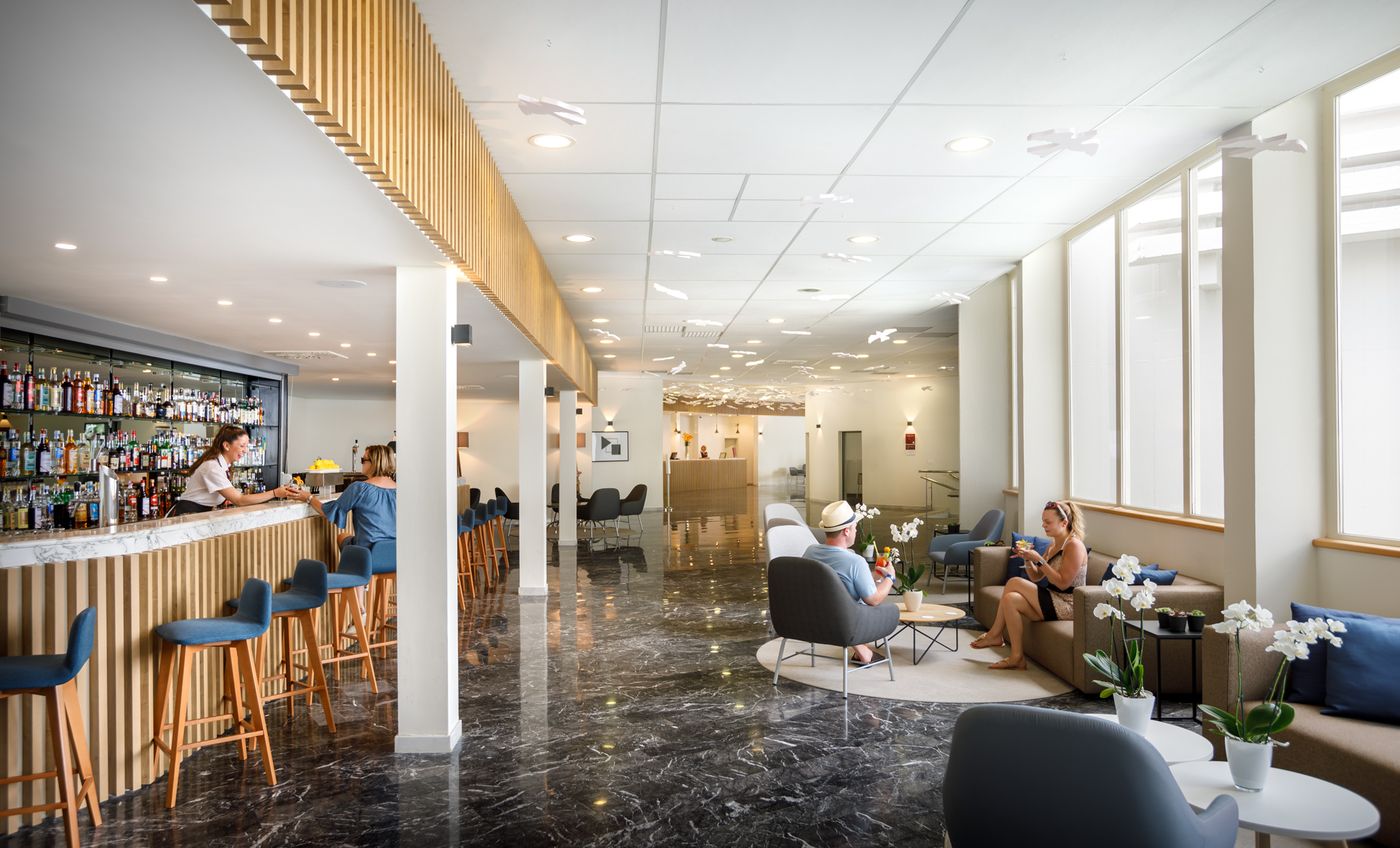 New - Remisens Hotel Albatros