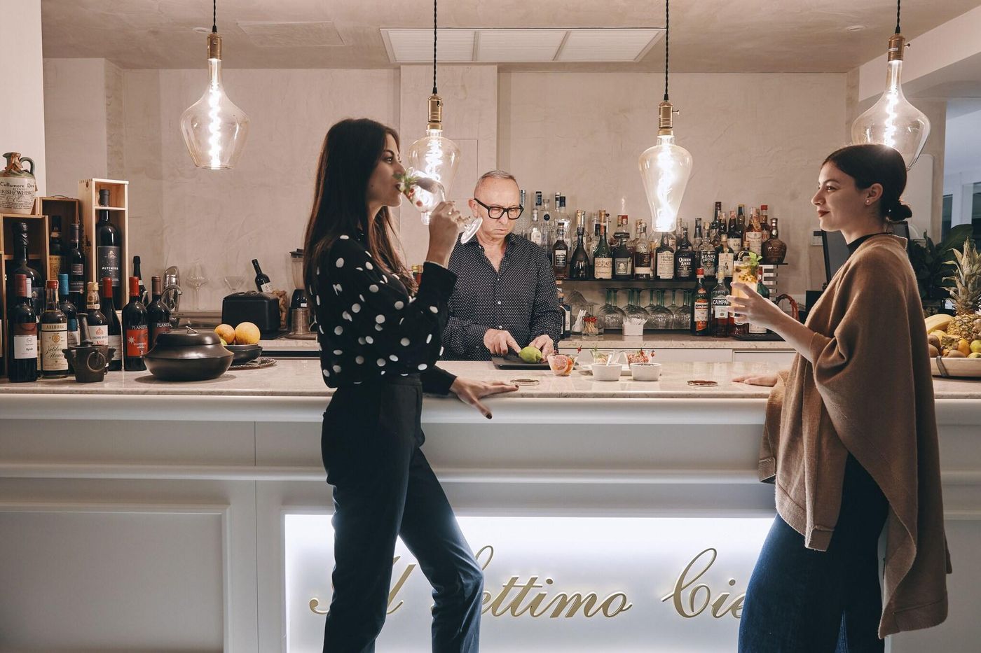 Villa-Paradiso-Bar-49