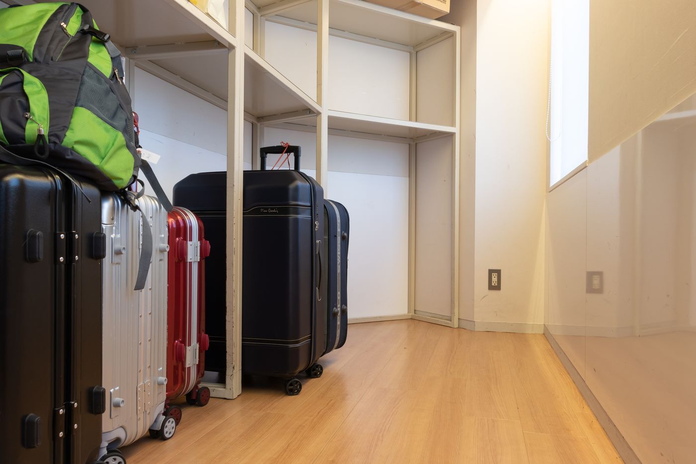 E-hotel Higashi Shinjuku-Japan-TOKYO-Lobby-7