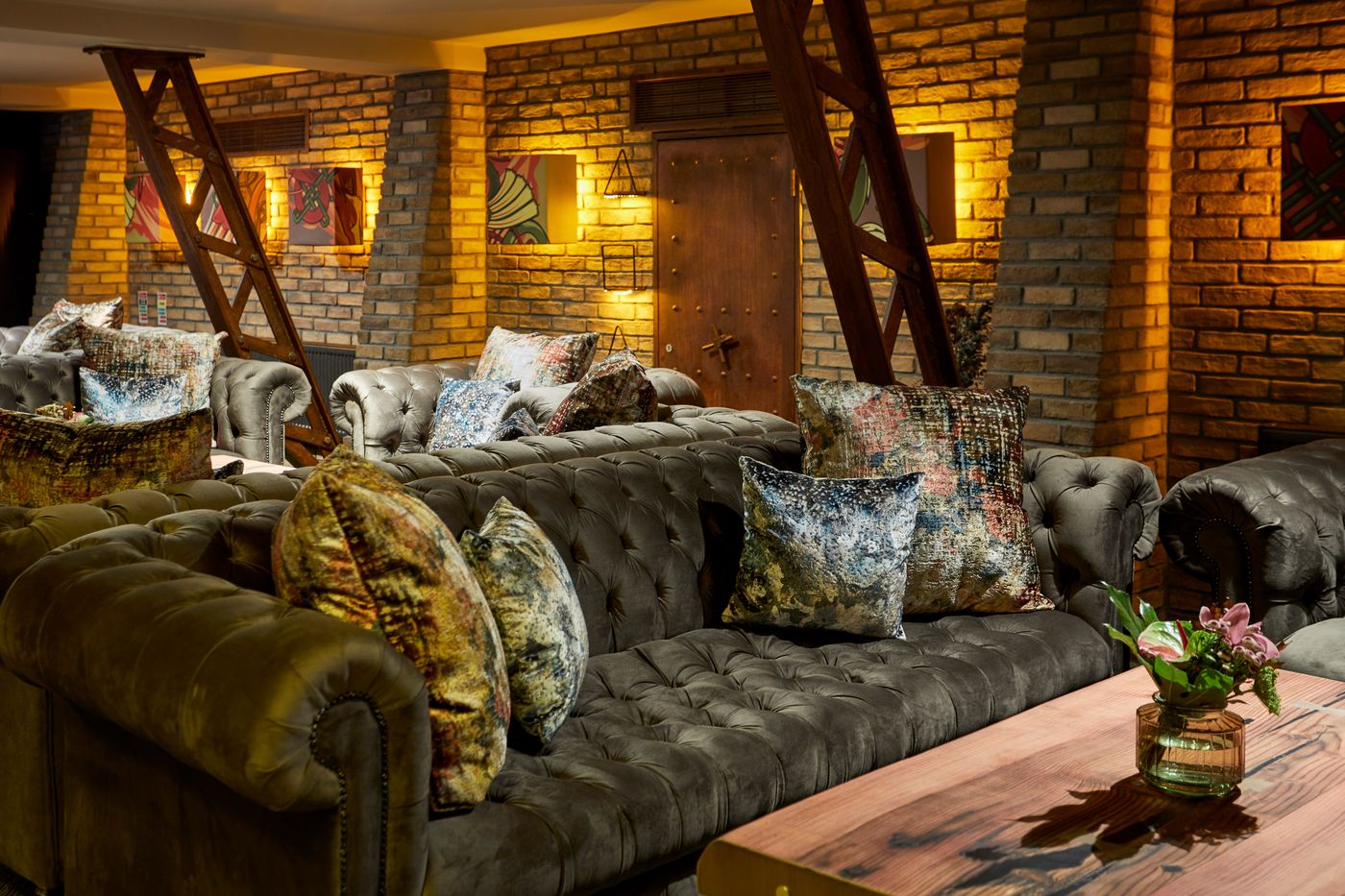 Temple-Bar-Inn-Lobby-10