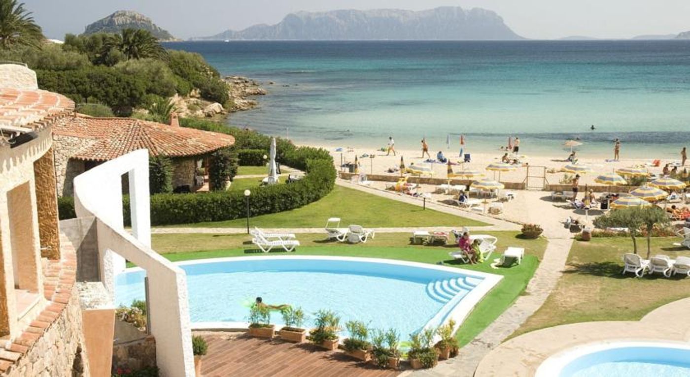Baia Caddinas Hotel Resort & Spa
