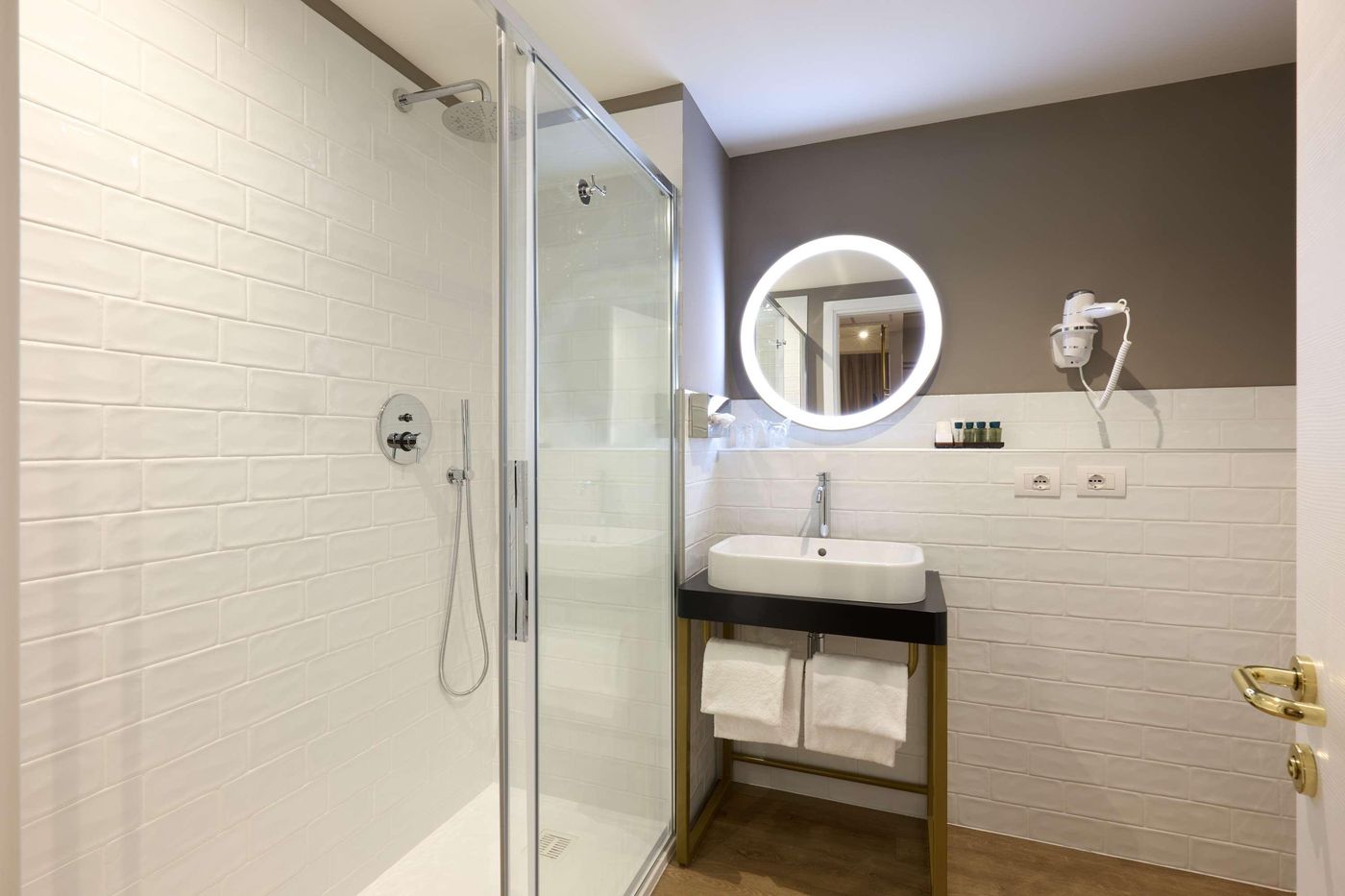 Best-Western-Hotel-Tritone-Room-39