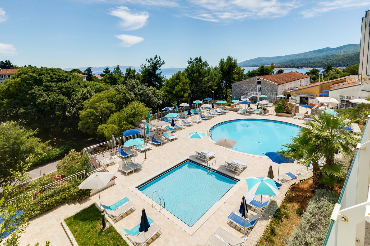 Sunny-Rabac-by-Valamar-Pool-3