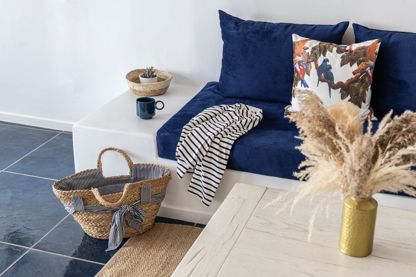 El-Verano-Collection-Santorini-Room-60