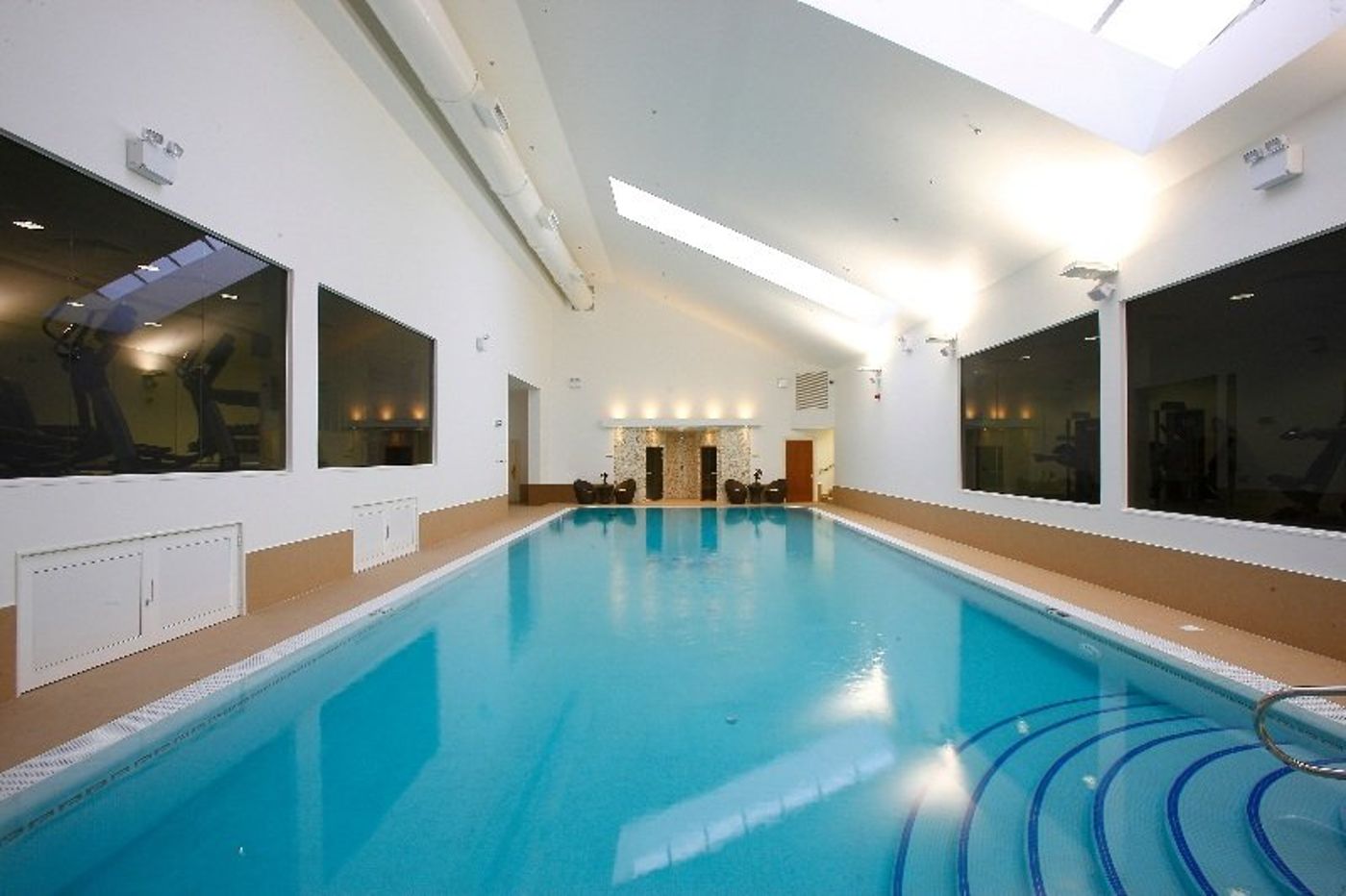 The-Shelbourne--Autograph-Collection-Pool-75