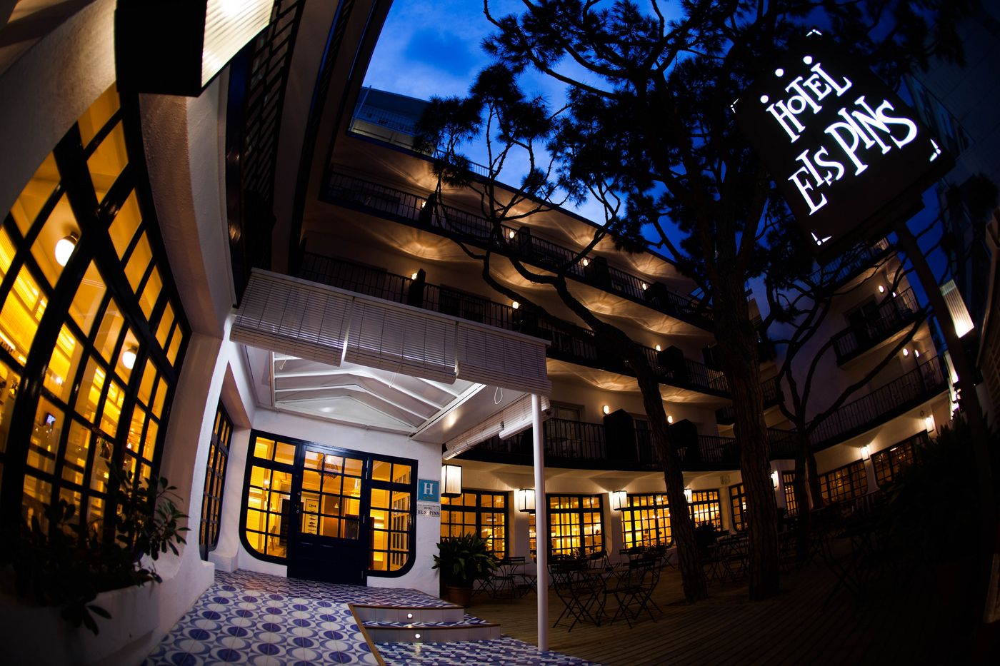 Els-Pins-Hotel-General-view-15