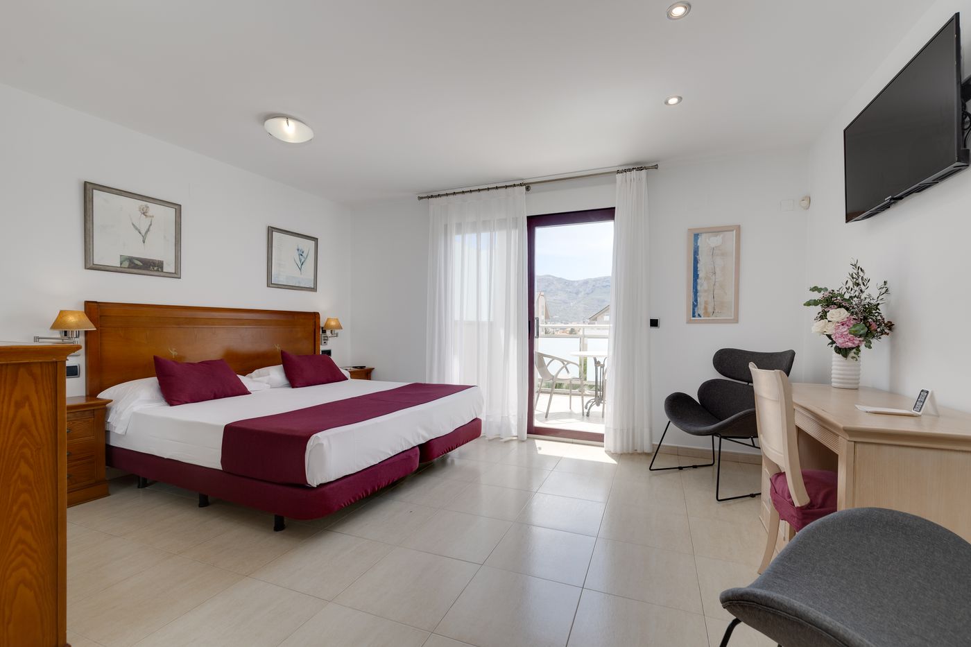 Daniya-Denia-Spa---Business-Room-32