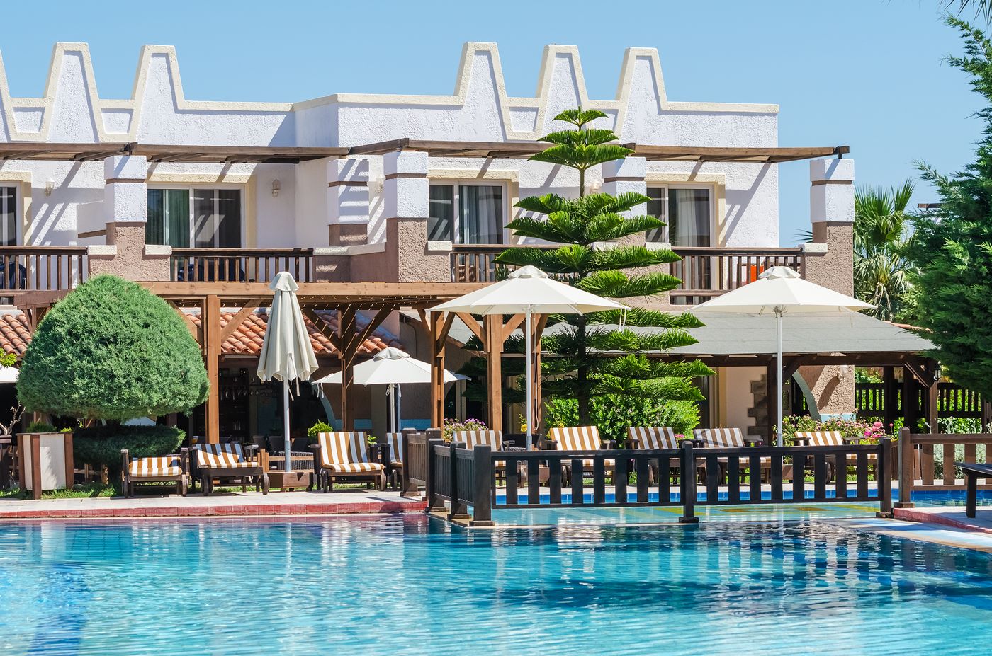 Gaia-Royal-Hotel-Pool-7