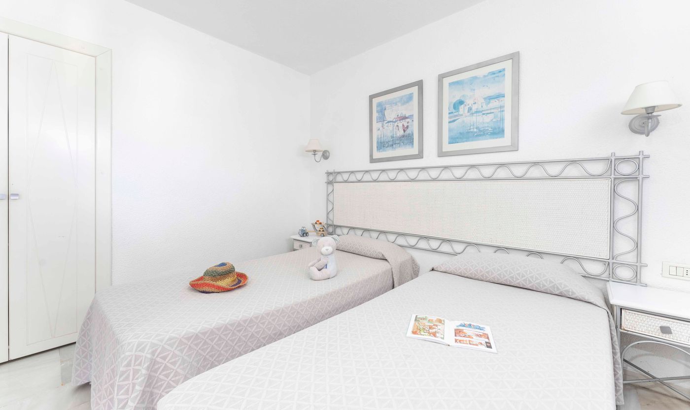 ONA-Palm-Beach-Room-45