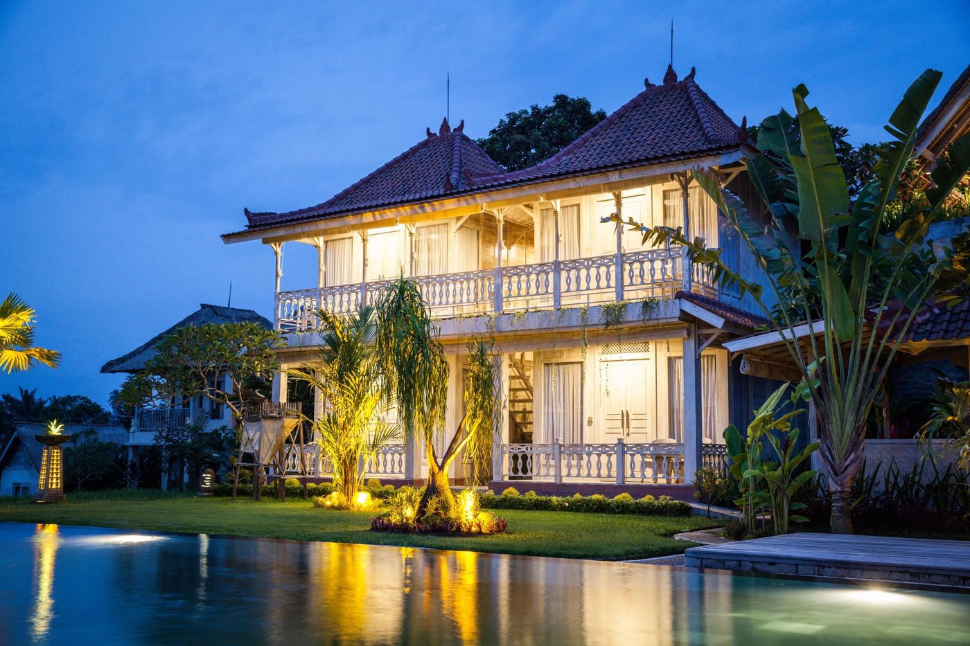 B.Saya-Indonesia-Bali-General view-3