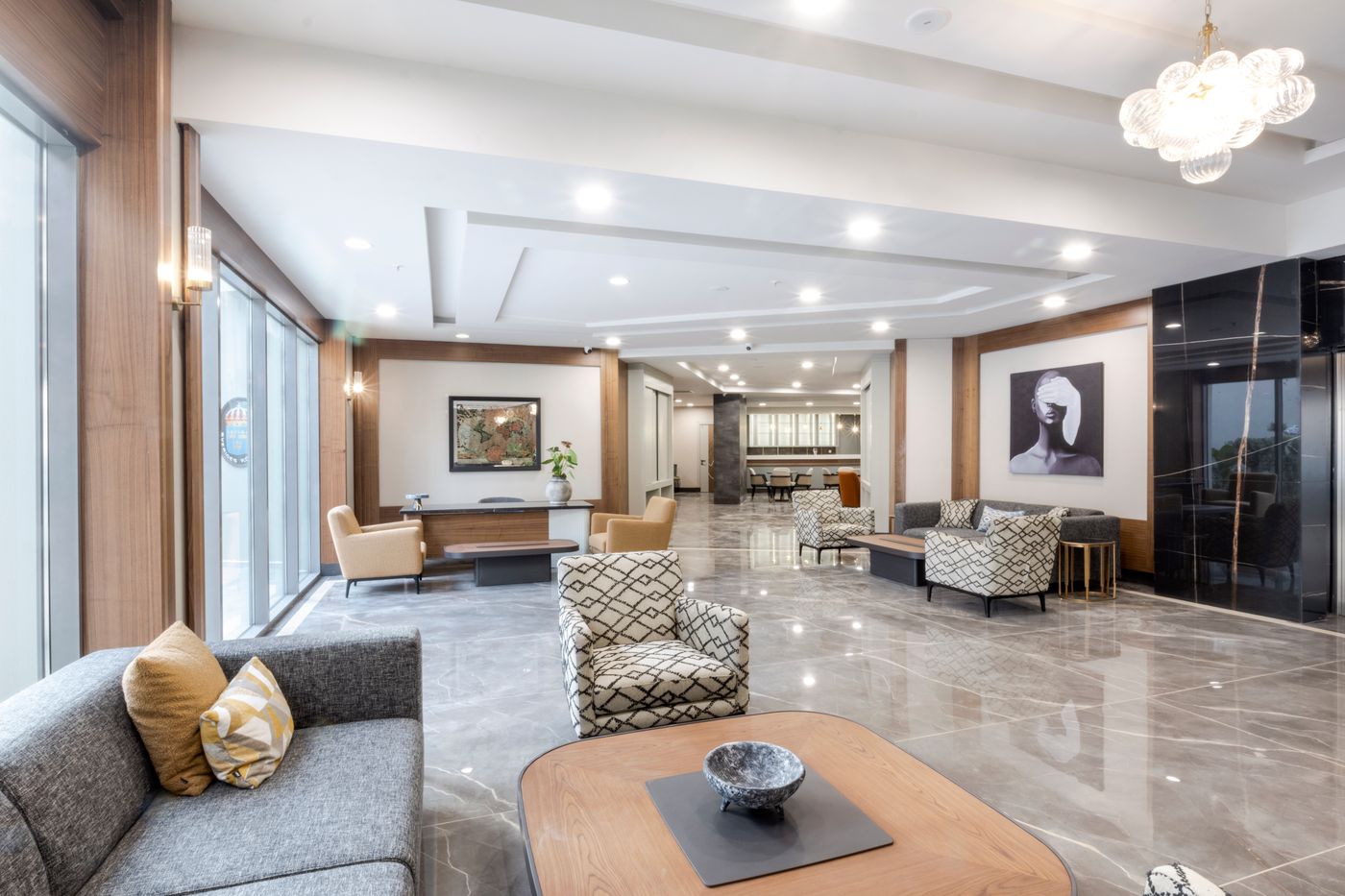 Elysee-Hotel-Lobby-31