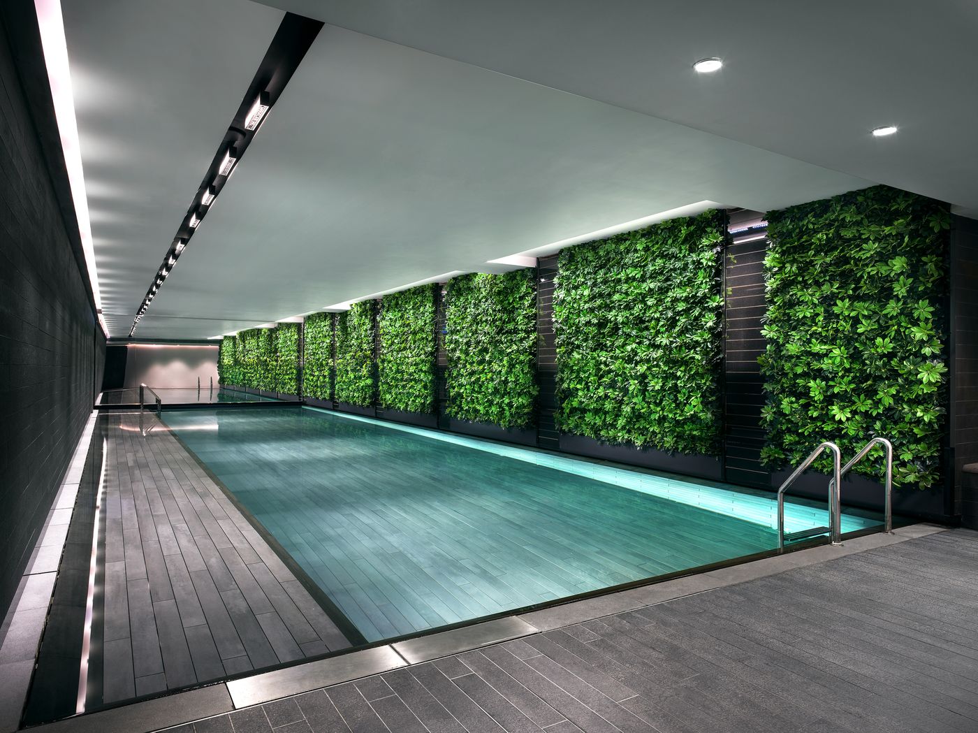 The-Murray--Hong-Kong--a-Niccolo-Hotel-Pool-31