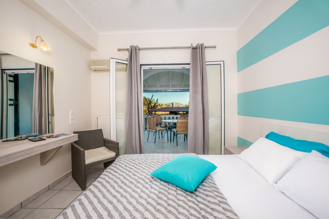 Herodotos-Studios-Room-12