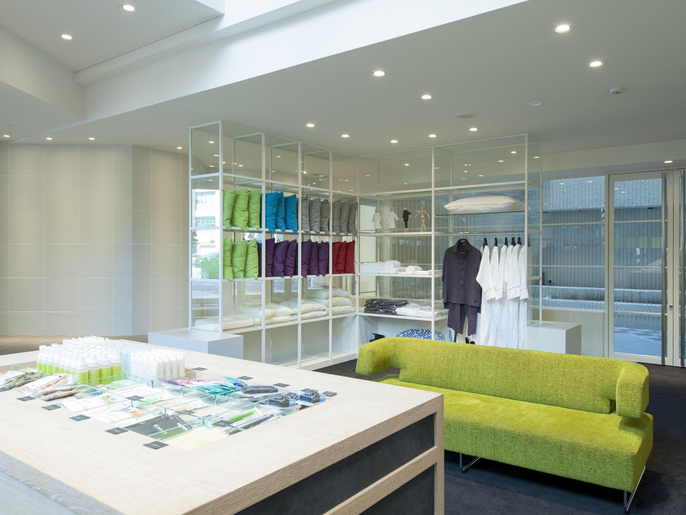 Agora Place Tokyo Asakusa-Japan-TOKYO-Lobby-8