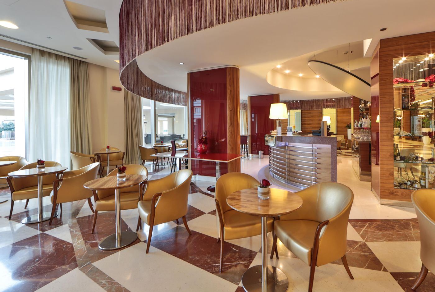 Unahotels-Expo-Fiera-Milano-Bar-3