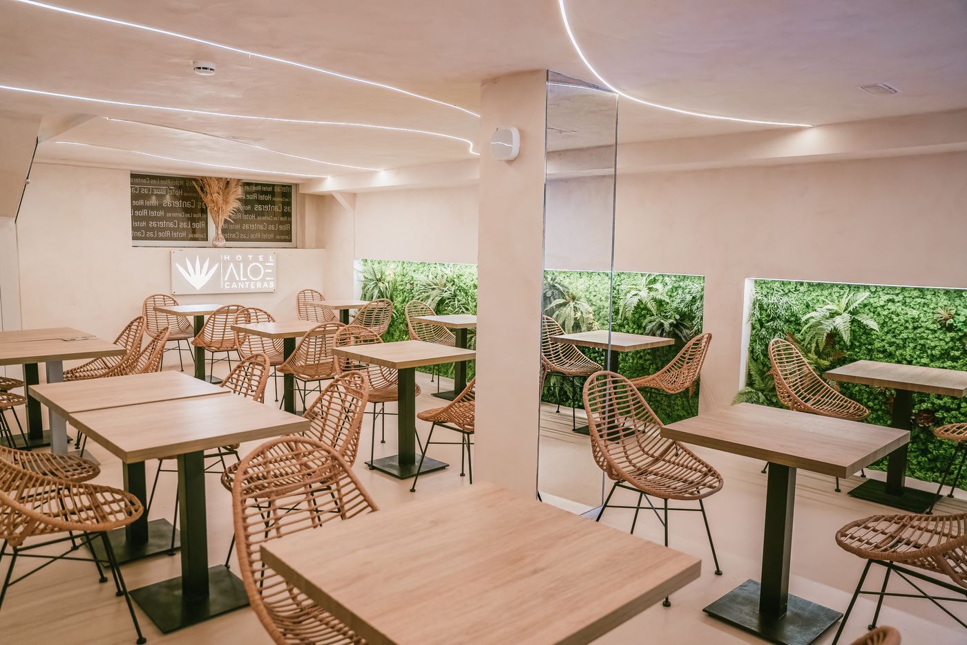 Hotel-Aloe-Canteras-Restaurant-57