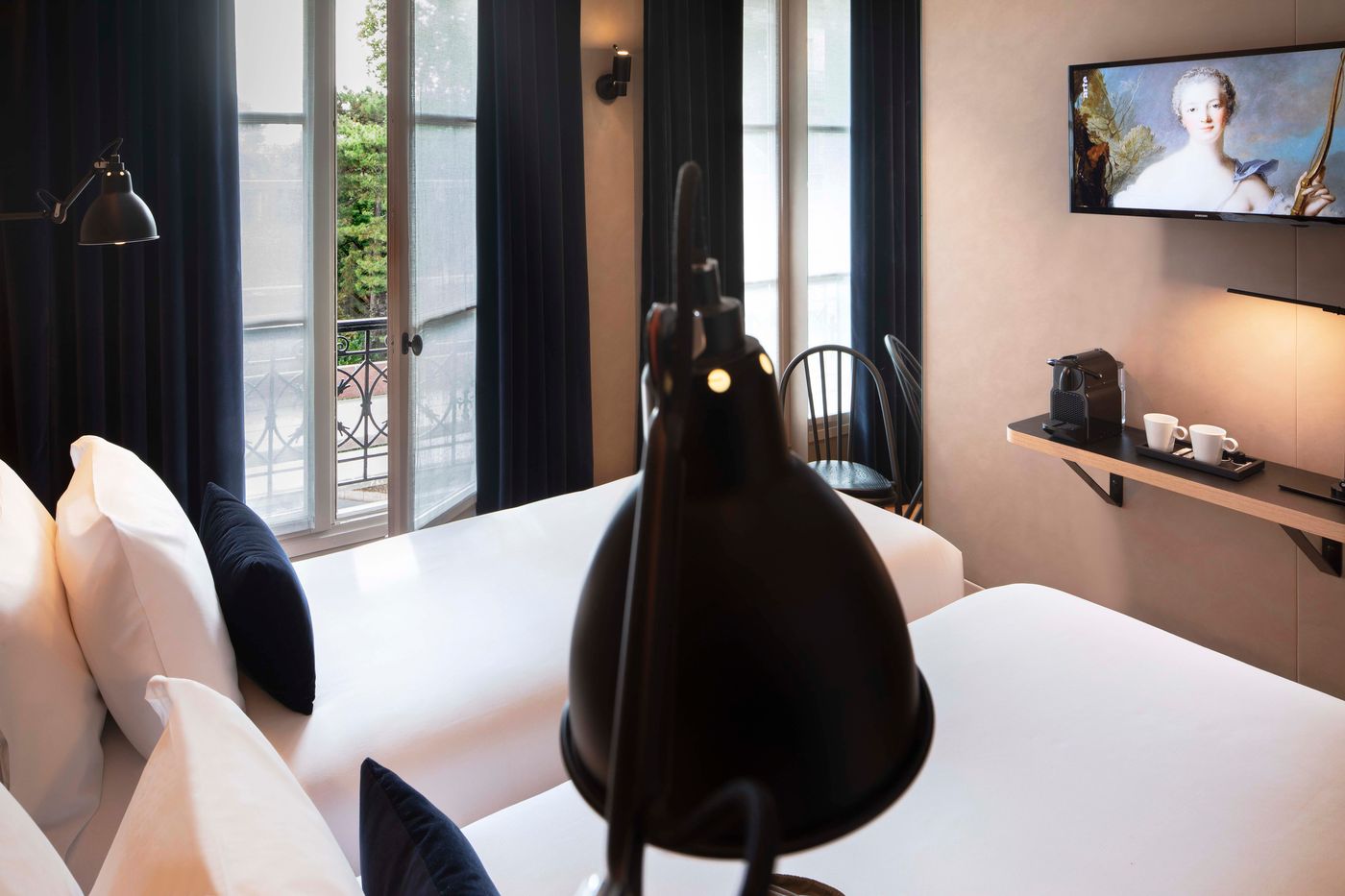 Hotel-Jardin-des-Plantes-Room-7