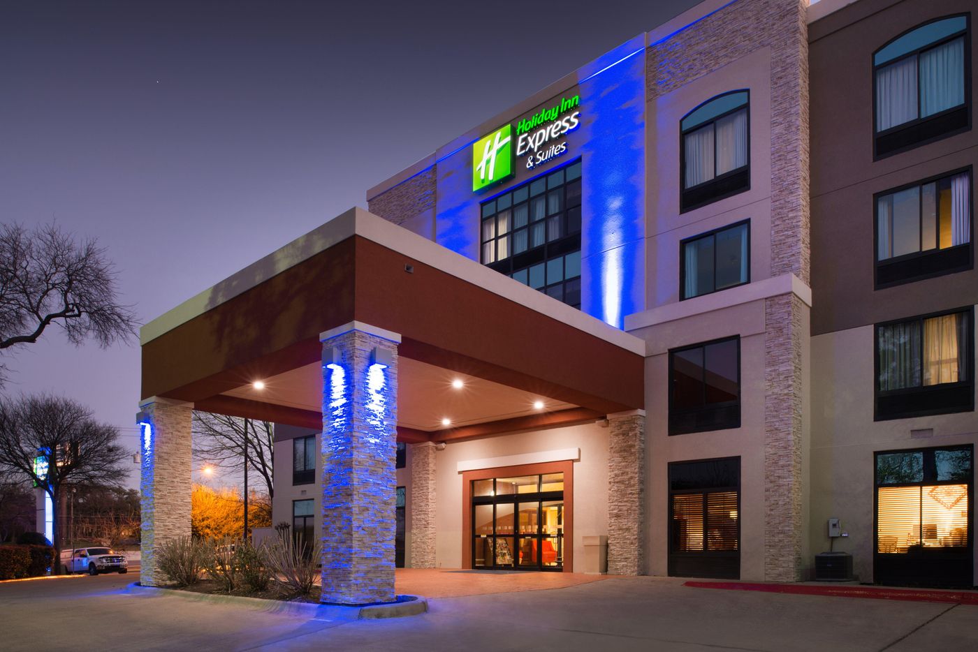 Holiday Inn Express Austin North Central-United States-Austin-General view-4