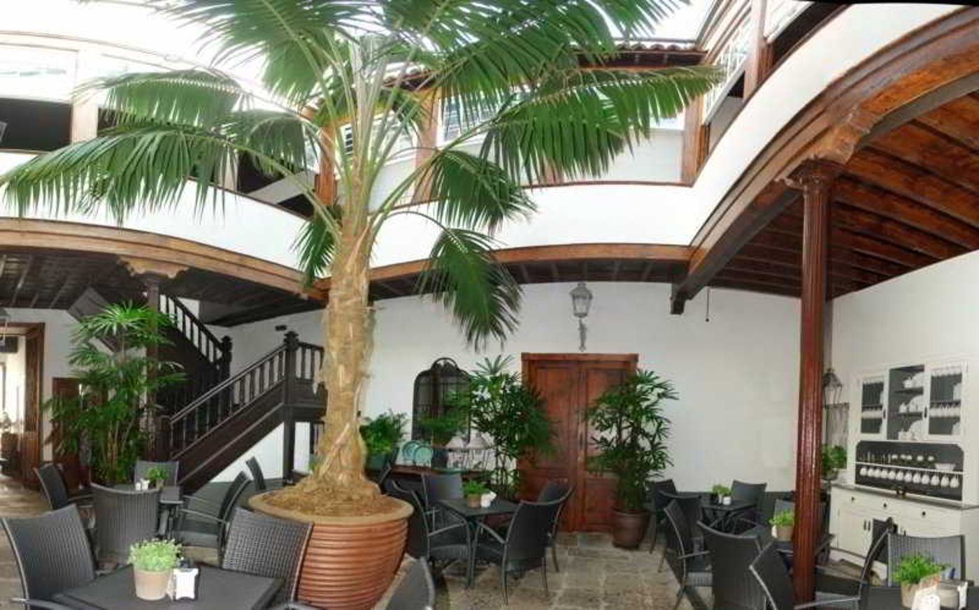 Isla-Baja-Suites-Restaurant-27