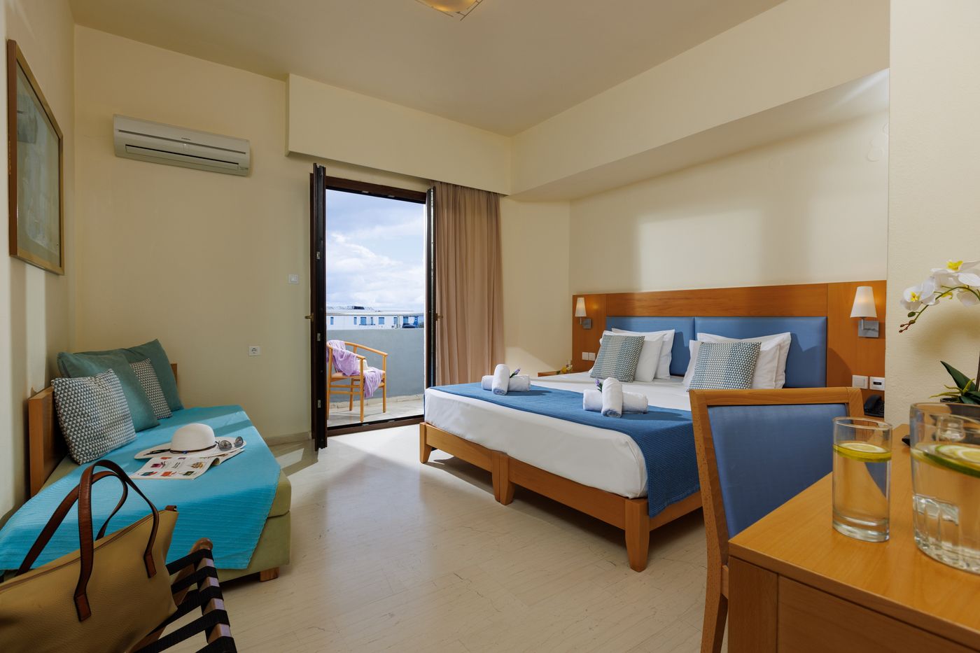 Dimitra-Hotel-Apartments-Room-9