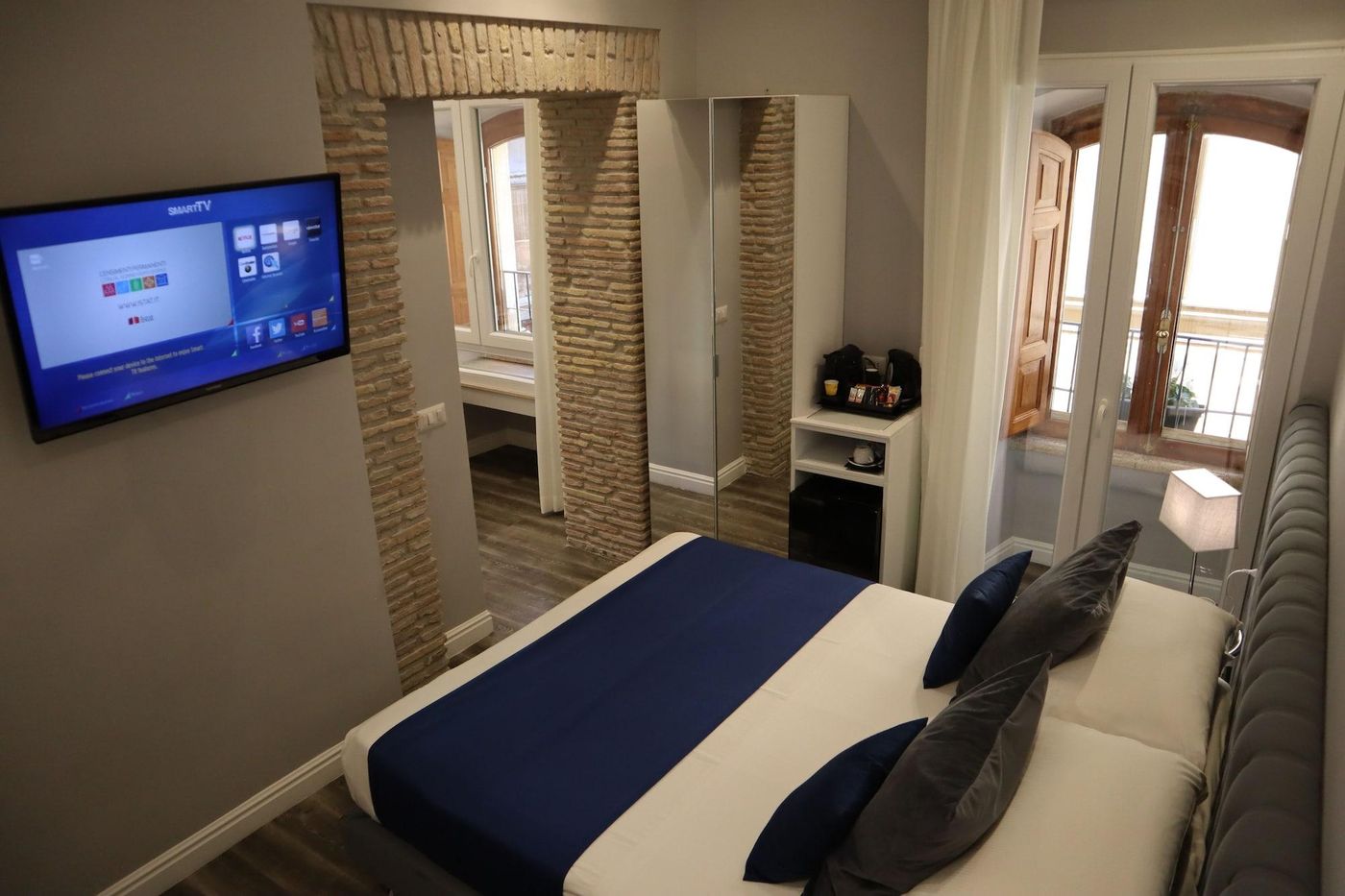 Millina-Suites-In-Navona-Room-1