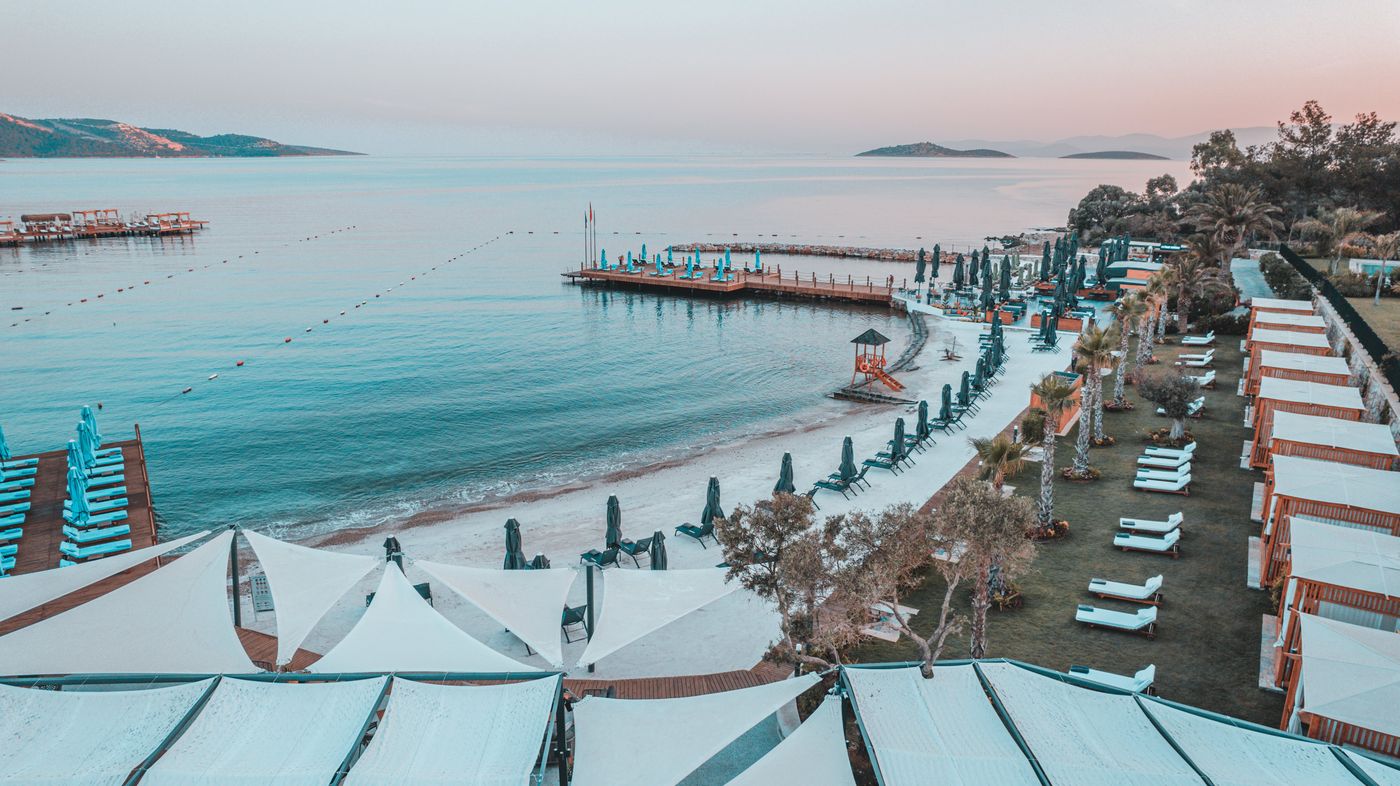 Ora-Holiday-Village-Beach-37