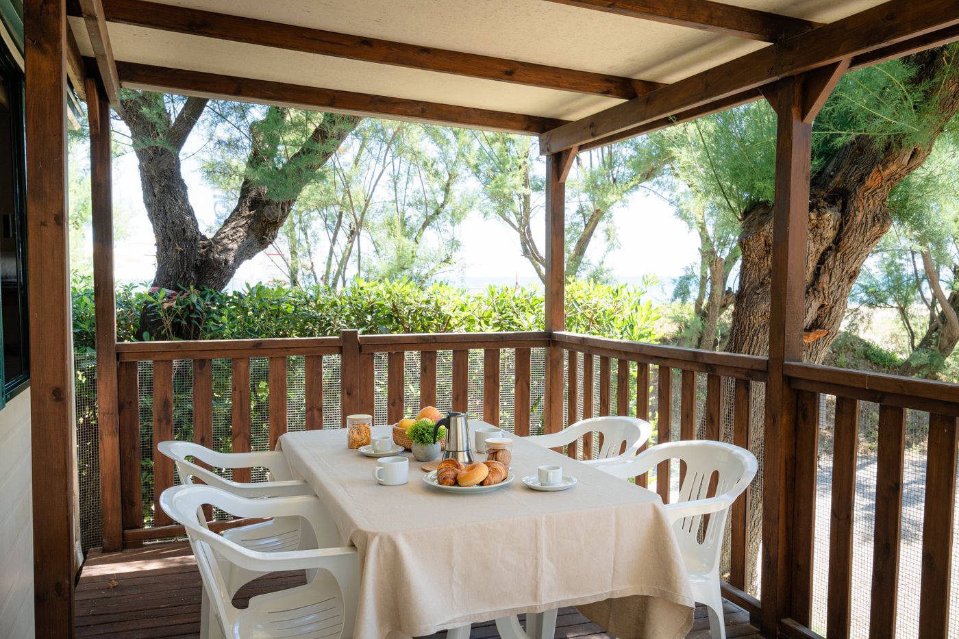 Club-del-Sole-Stork-Family-Collection-Room-42