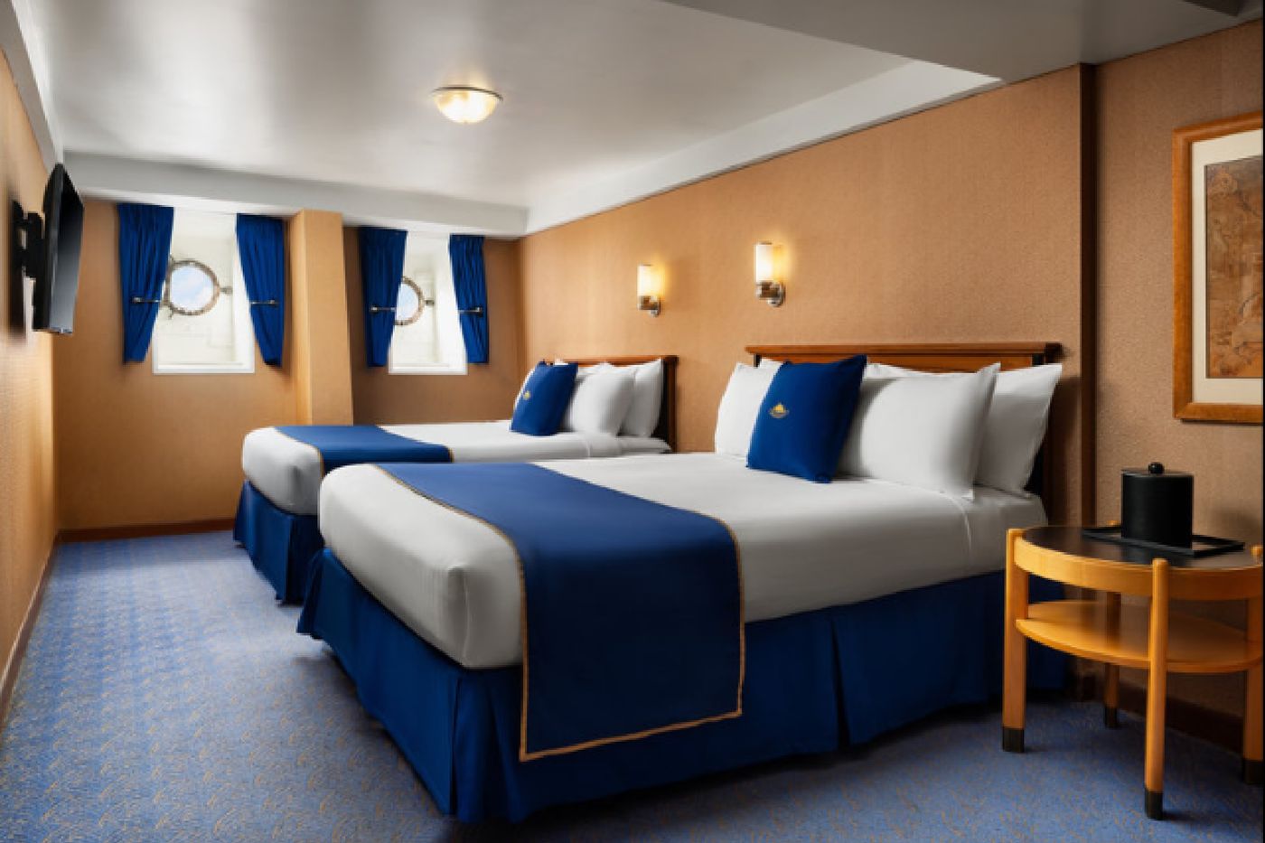 Queen-Mary-Hotel-Room-15