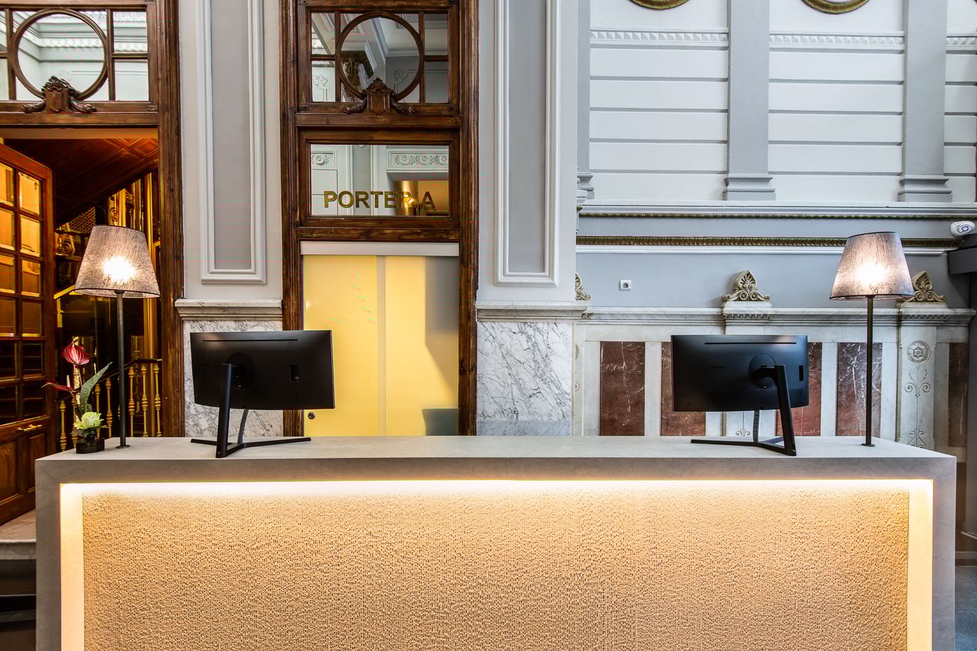 Palacio-San-Martin-Lobby-17