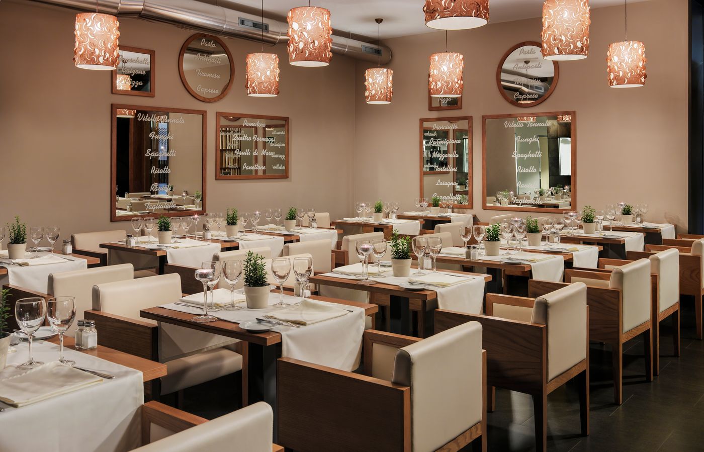 H10-Las-Palmeras-Restaurant-39