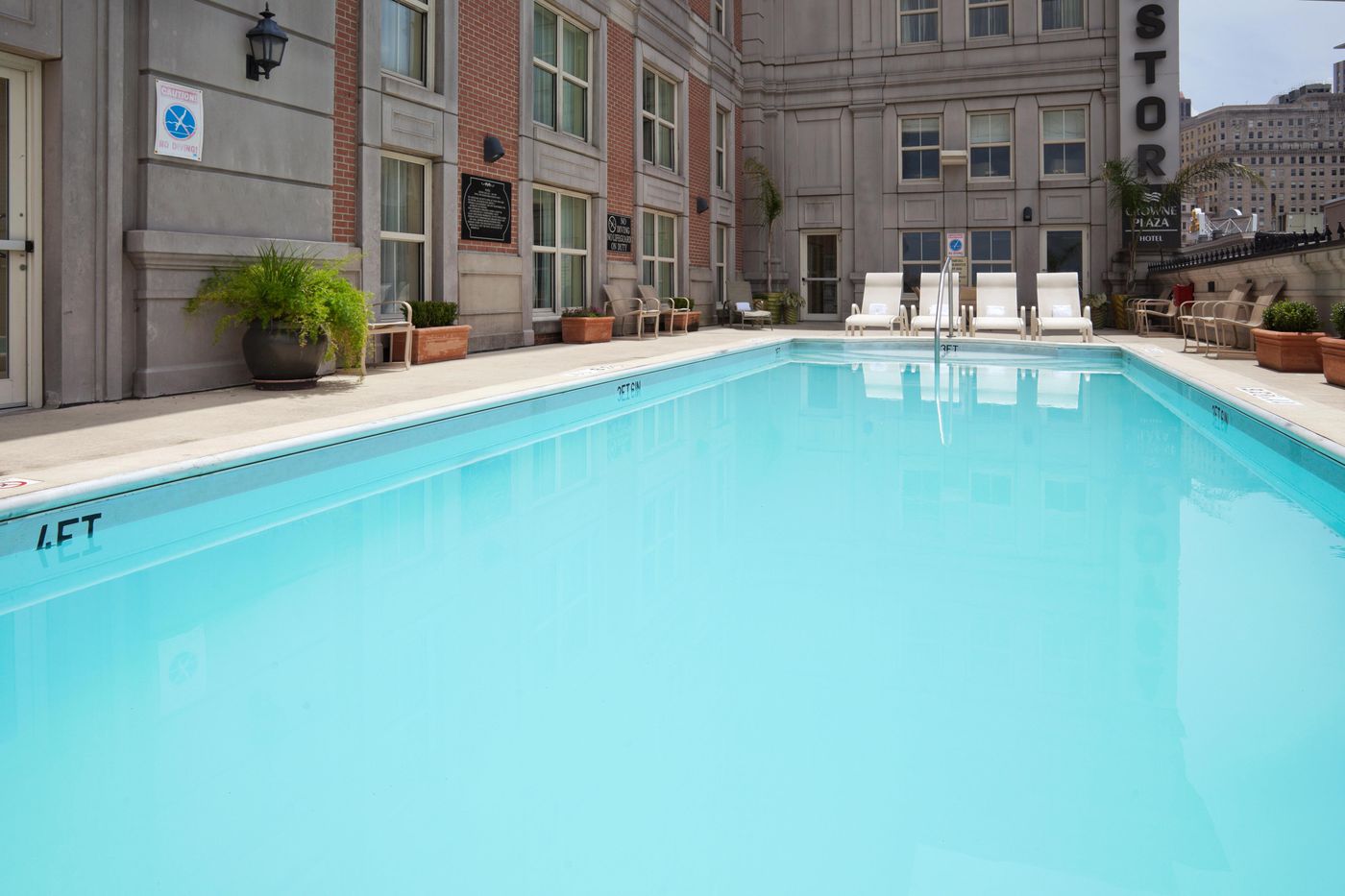 Crowne Plaza New Orleans French Quarter - United States - NEW ORLEANS - Pool - 7