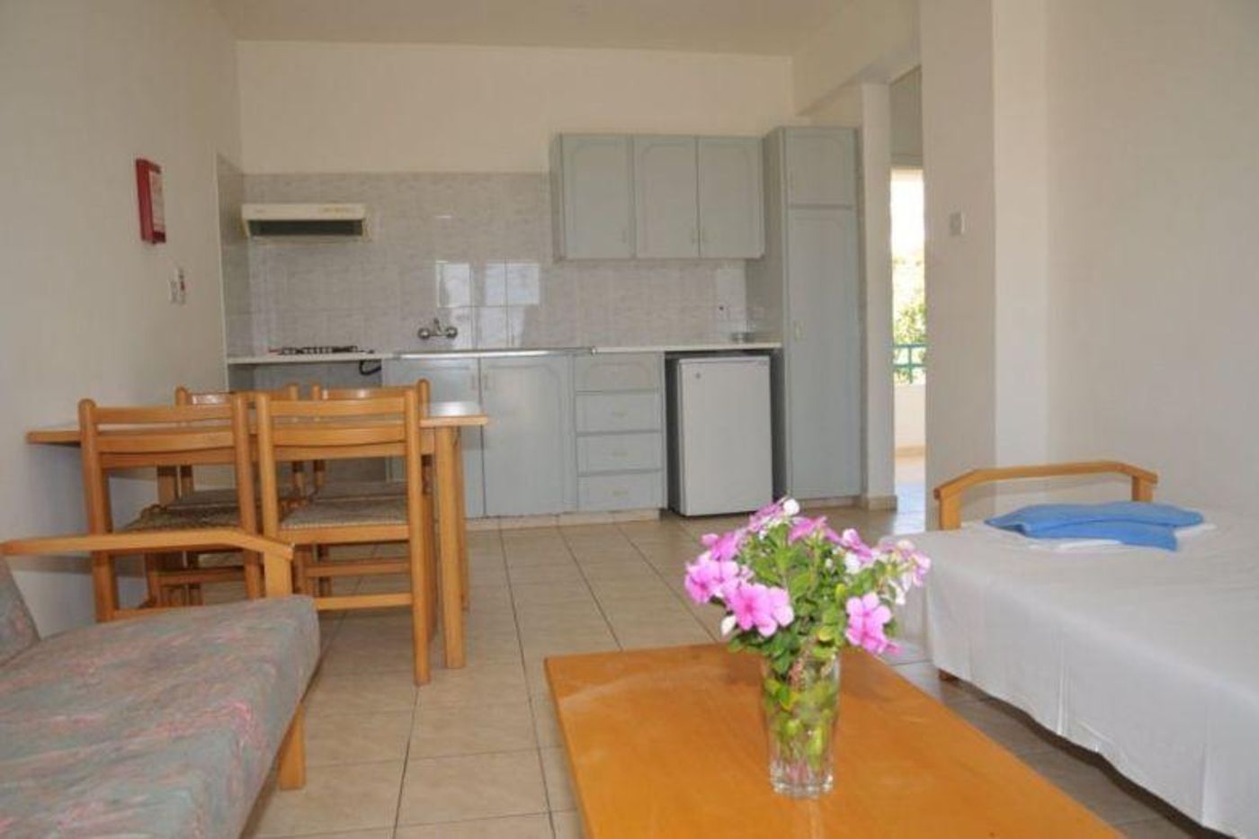 Debbie Xenia Apartments