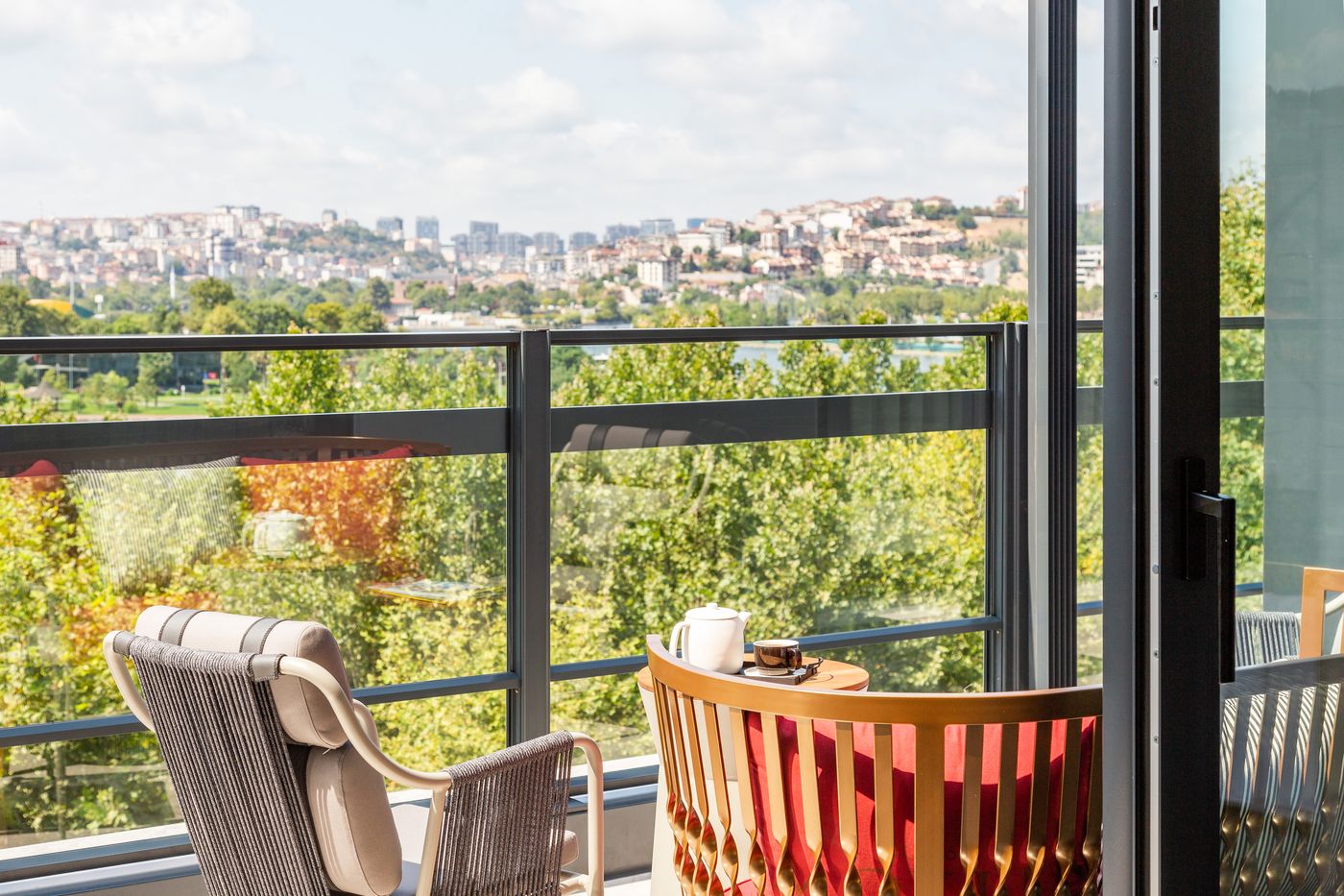 Stayso-The-House-Hotel-General-view-91