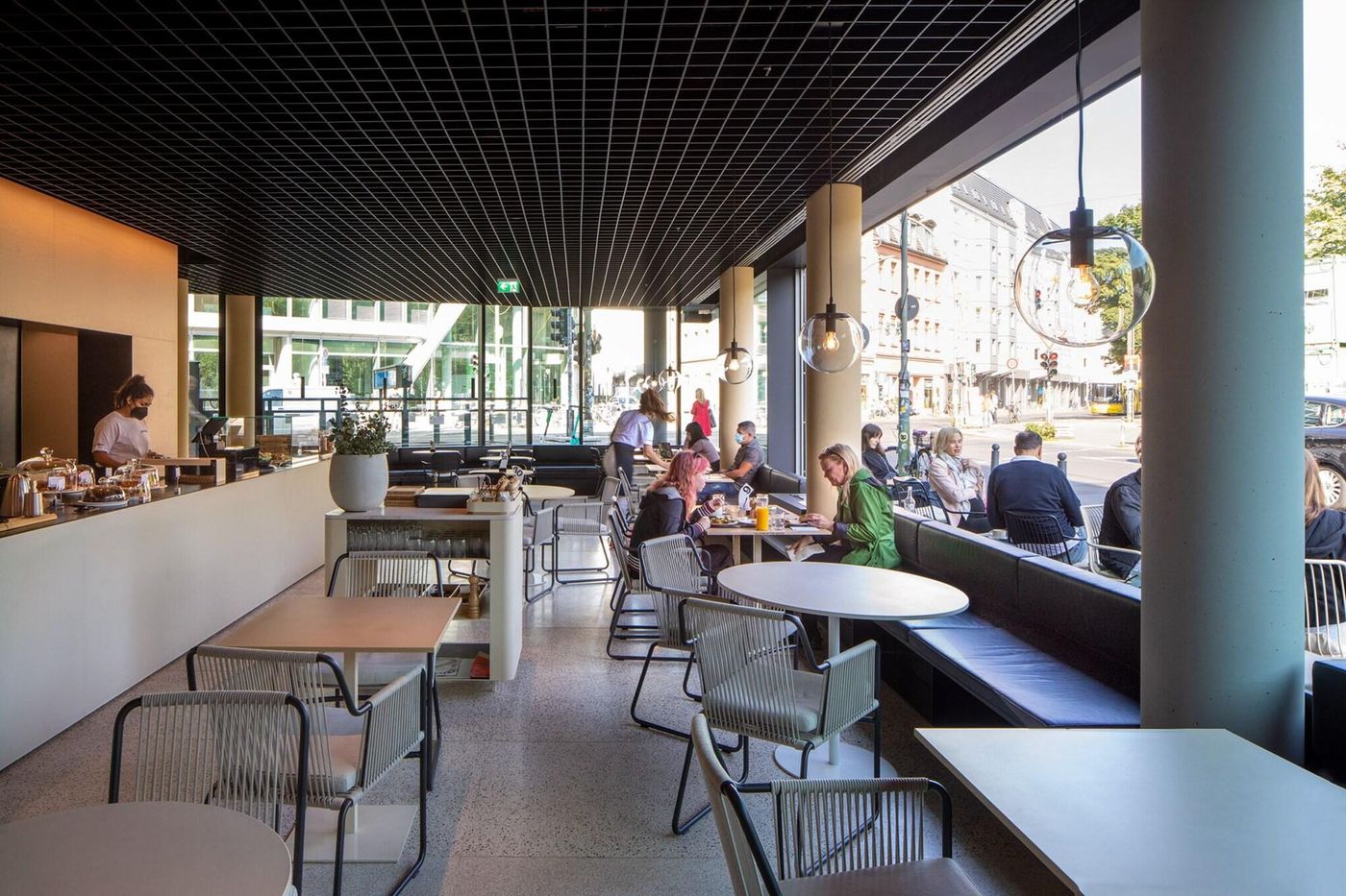 Casa-Camper-Berlin-Restaurant-11